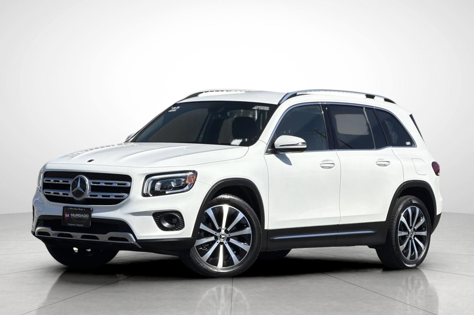 Polar White 2022 Mercedes-Benz GLB SUV / Crossover Front-Wheel Drive 8-Speed Automatic