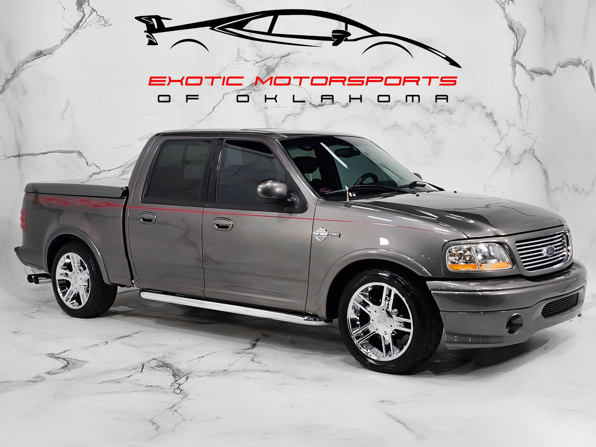 Gray 2002 Ford F-150 Harley-Davidson Supercharged Crew Cab SB Pickup Truck Rear-Wheel Drive 4-Speed Automatic Overdrive
