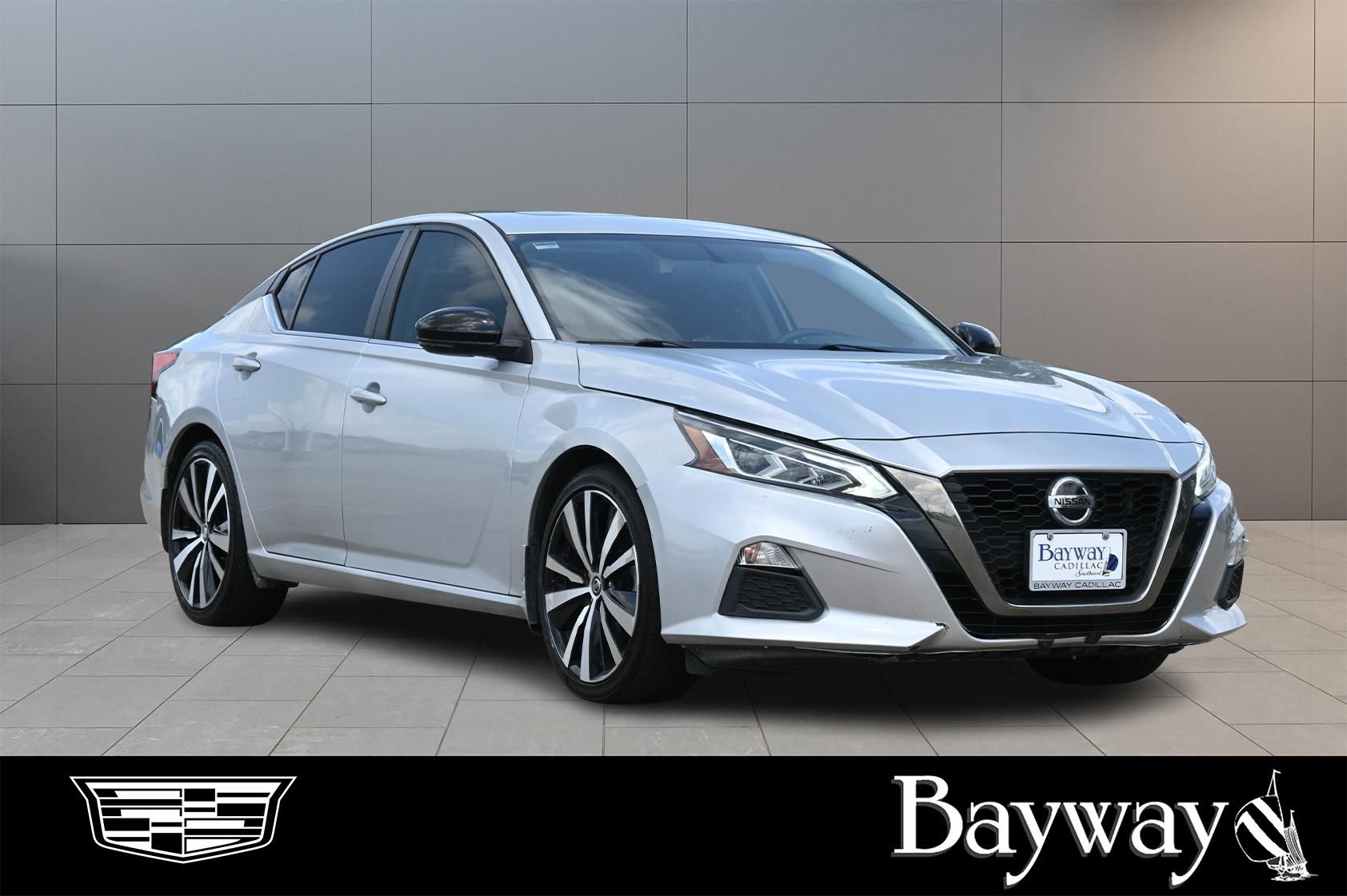 2019 Nissan Altima 2.5 SR Silver at Texan Dodge Chrysler Jeep Ram