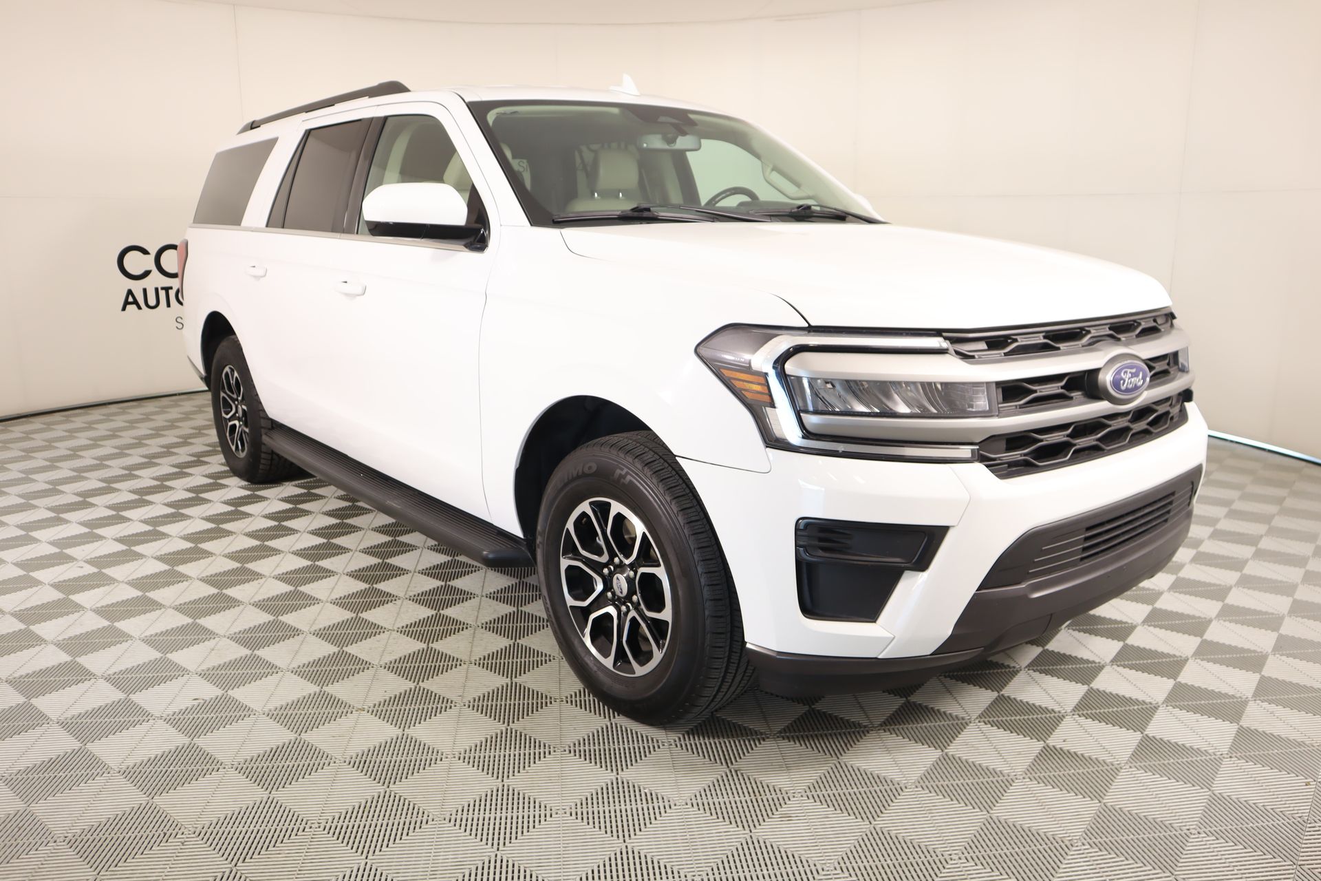 2024 Ford Expedition MAX XLT 4WD