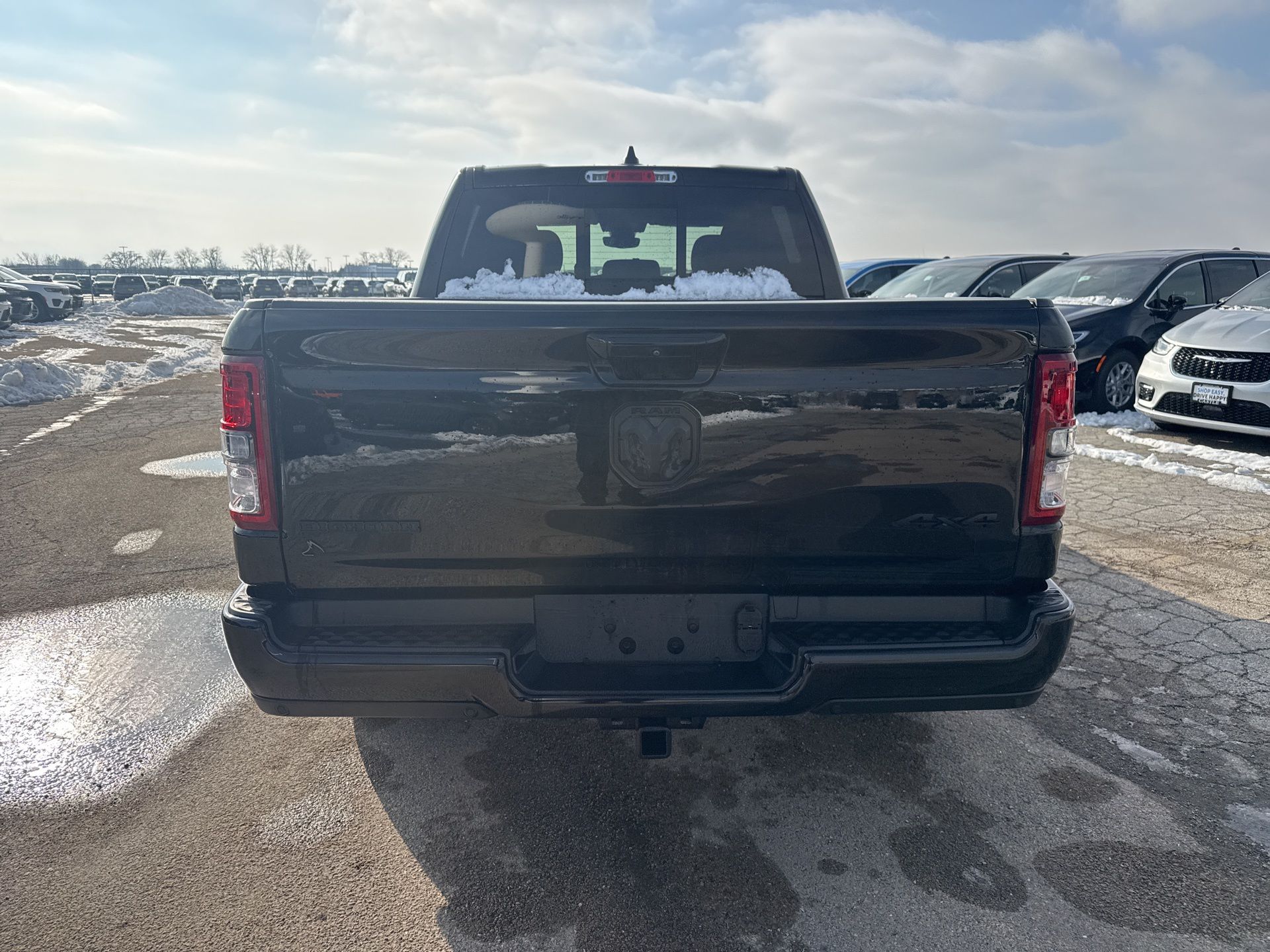 2023 RAM 1500 - Image 7