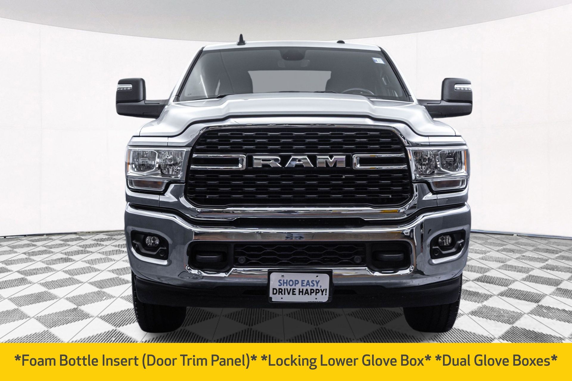 2023 RAM 3500 - Image 18