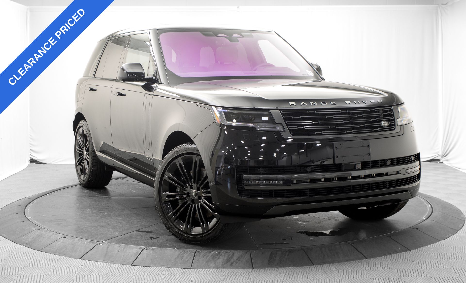 2023 Land Rover Range Rover SE