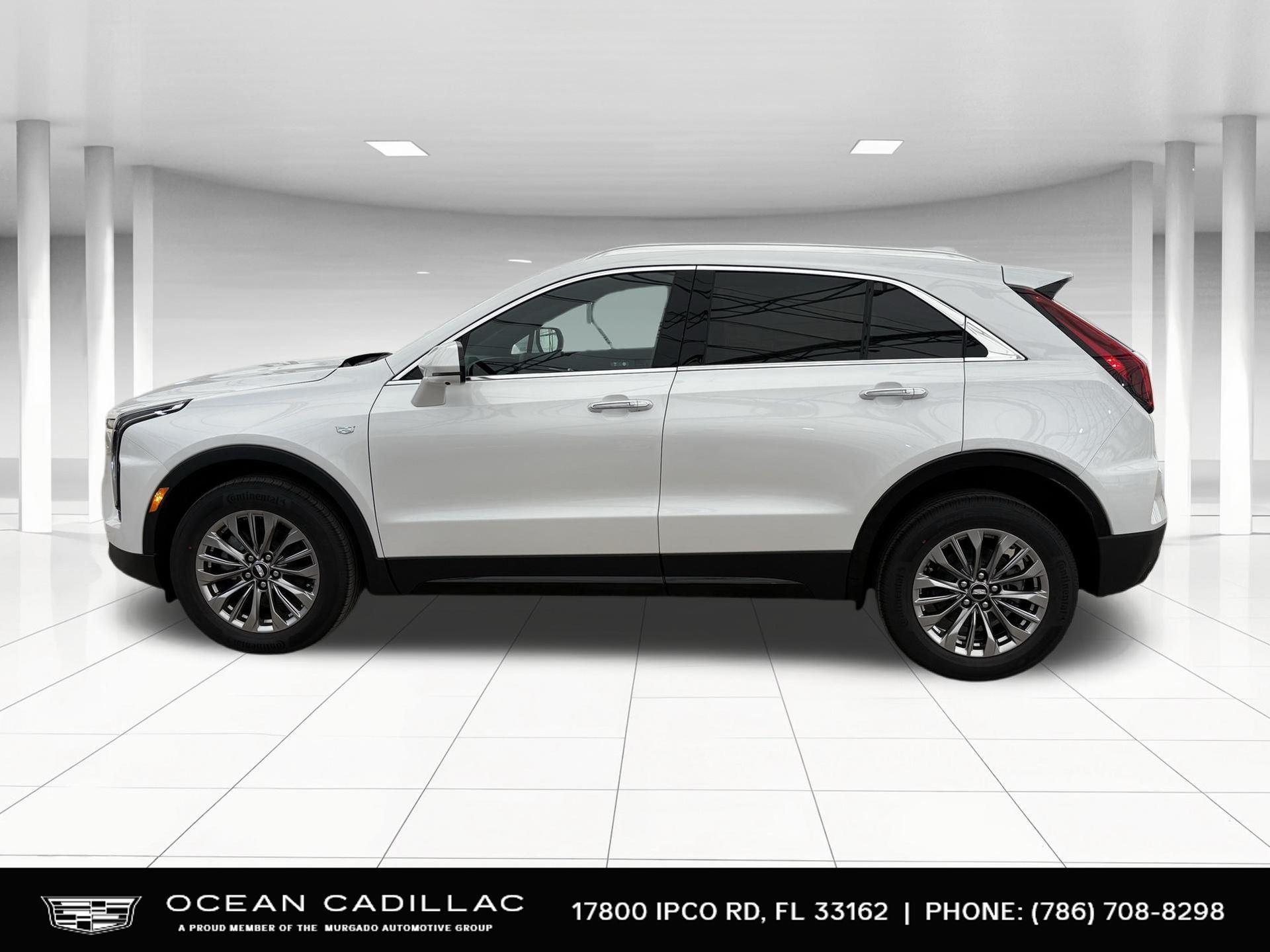 2025 Cadillac XT4 Premium Luxury 2