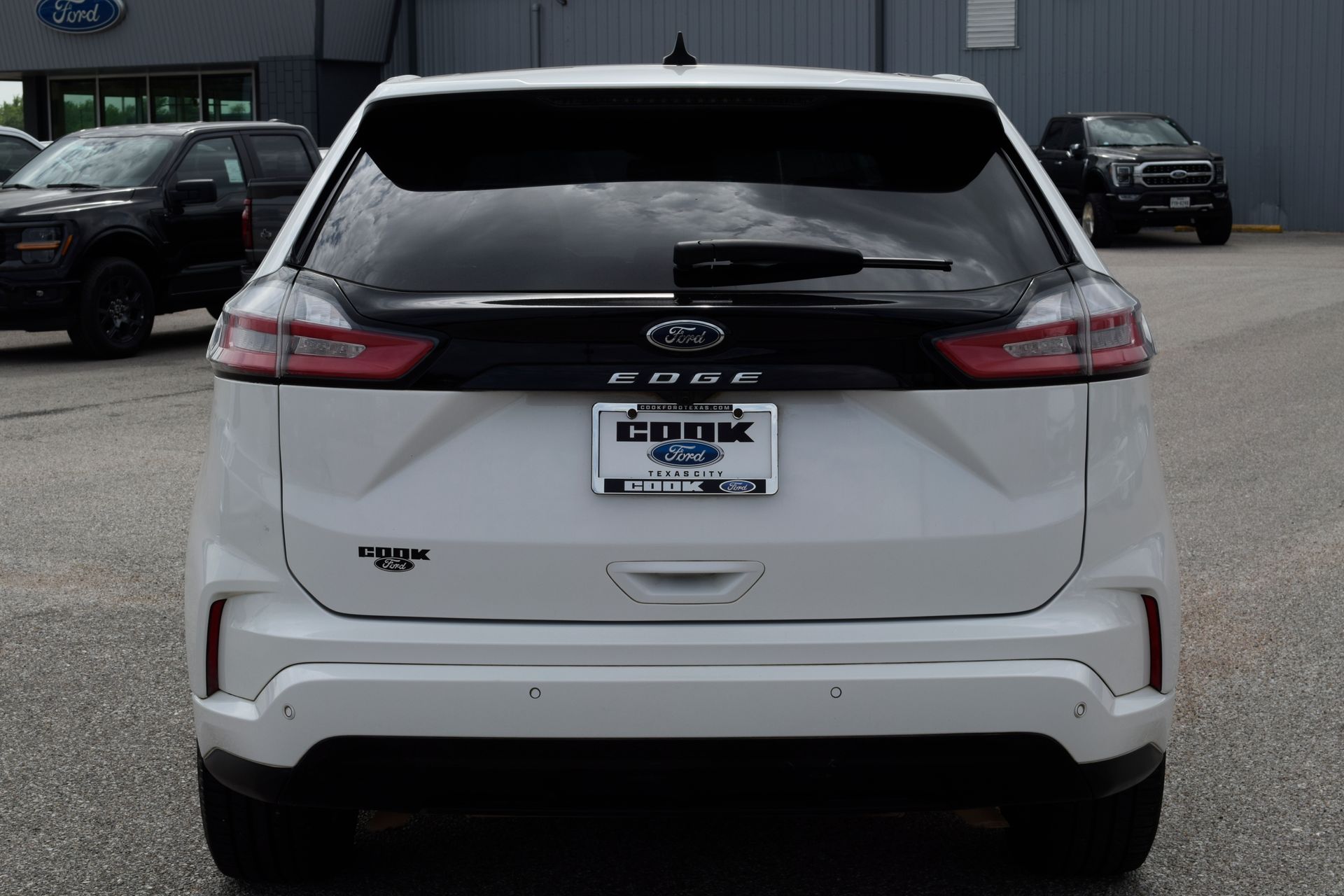 2024 Ford Edge ST Line - 4