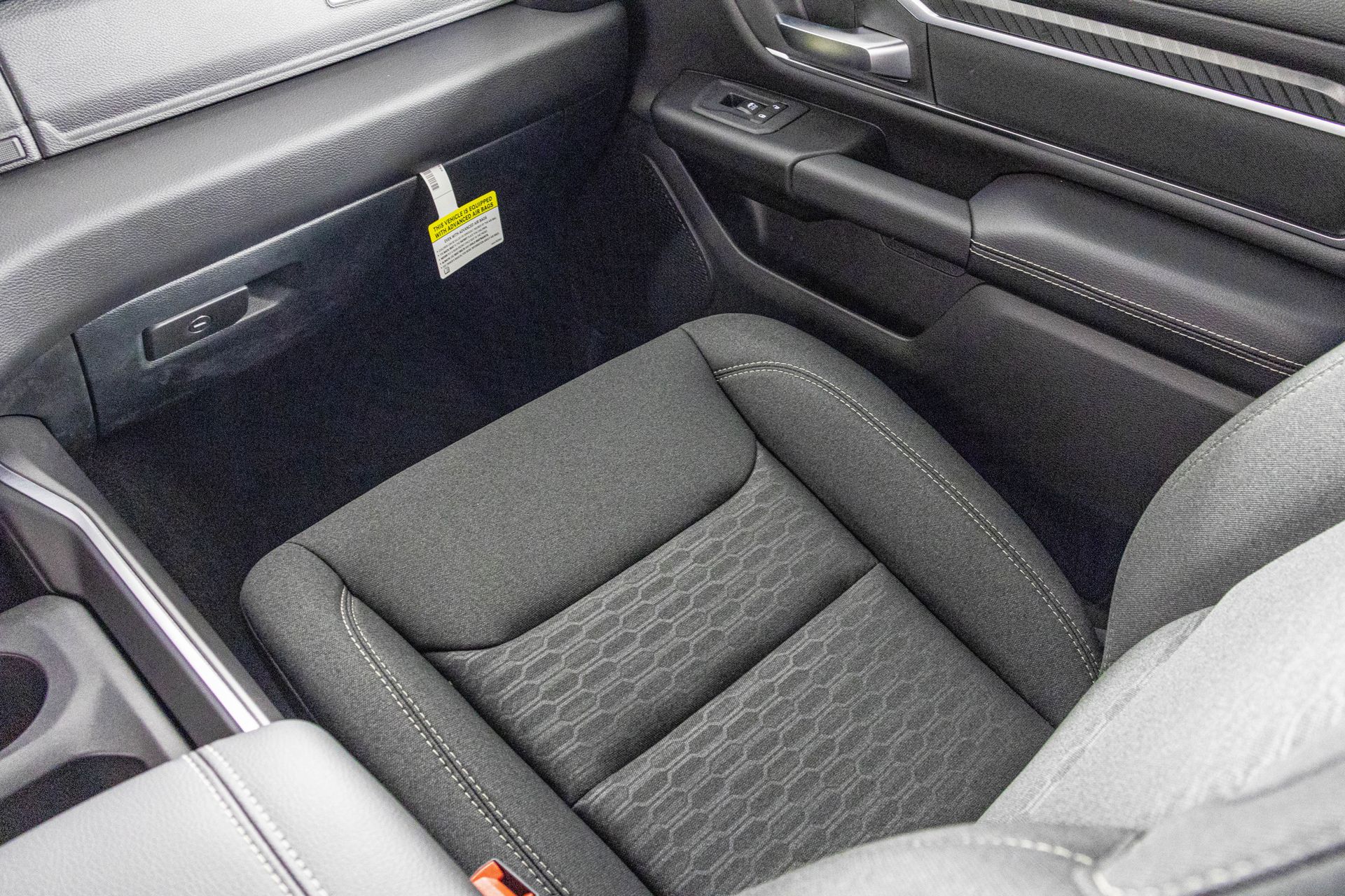 2026 RAM 1500 - Image 27