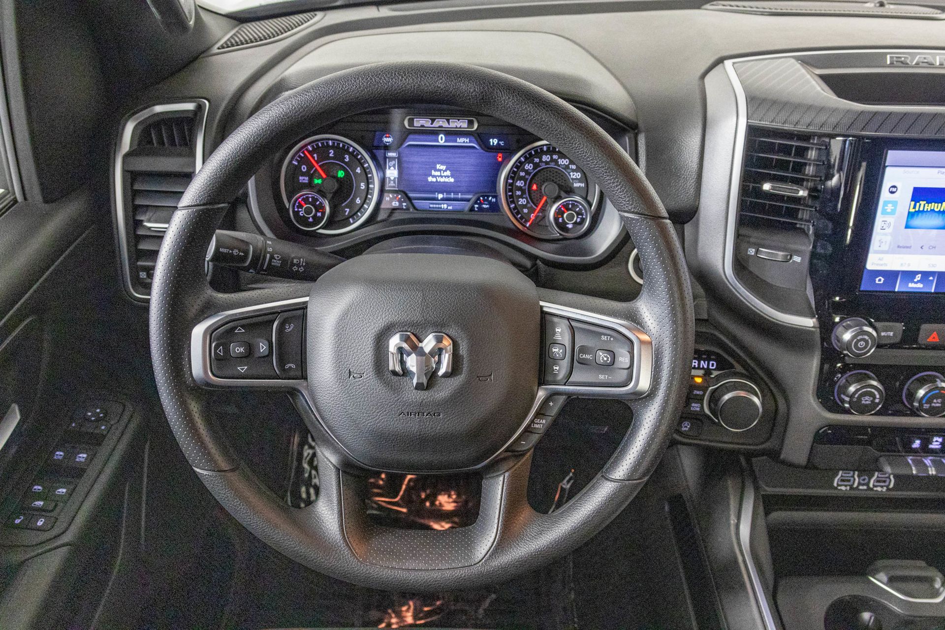 2026 RAM 1500 - Image 28