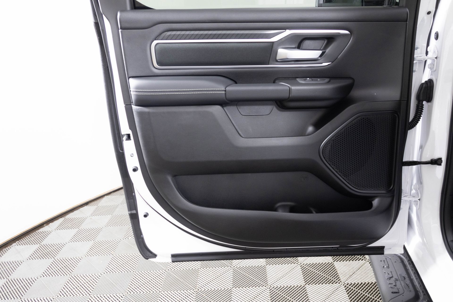 2026 RAM 1500 - Image 24