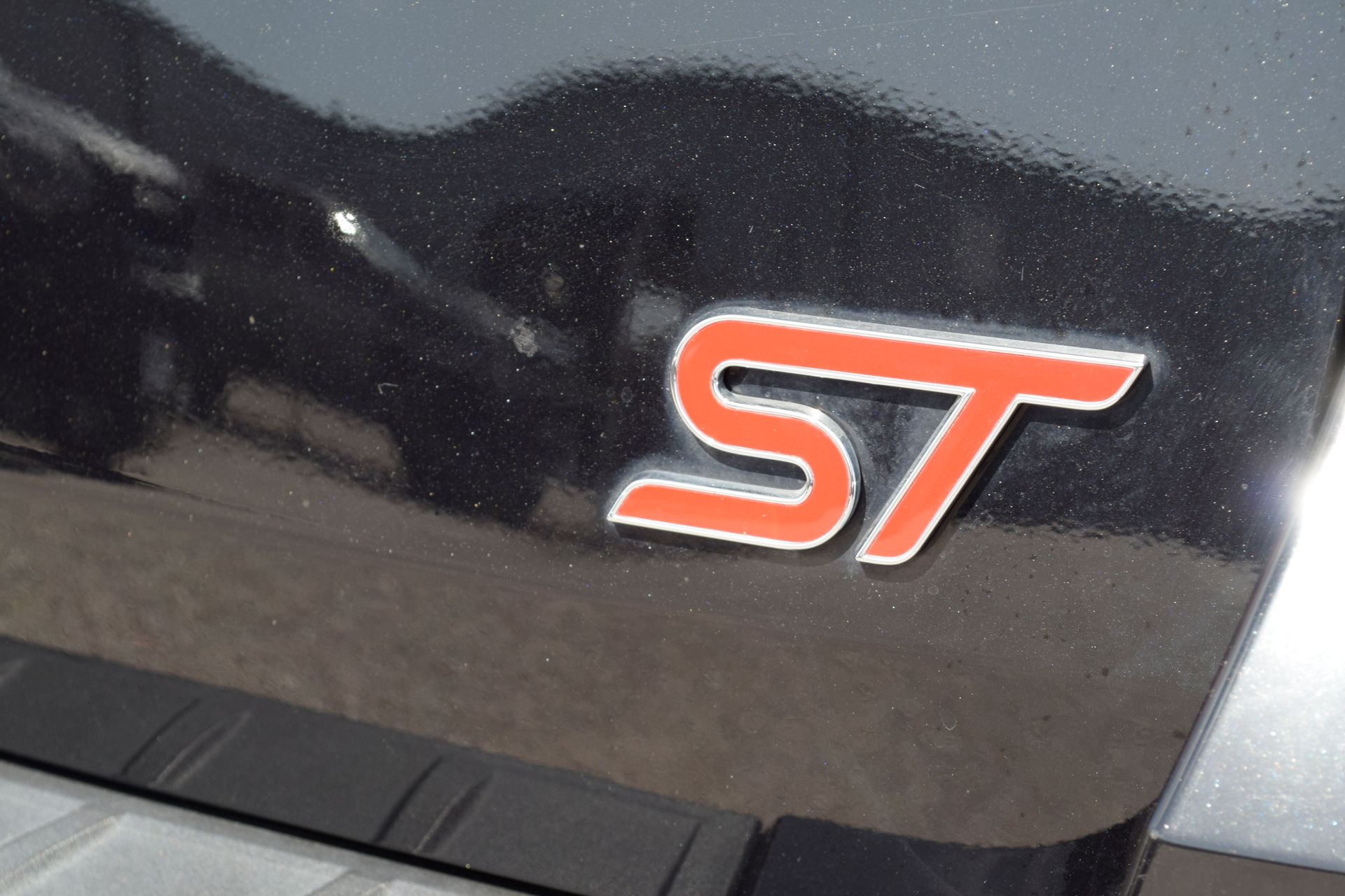 2020 Ford Explorer ST Black at Cook Ford