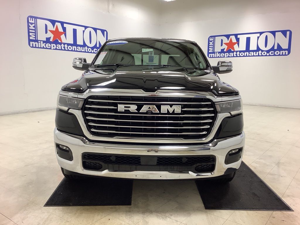 2025 RAM 1500 Laramie - Photo 8