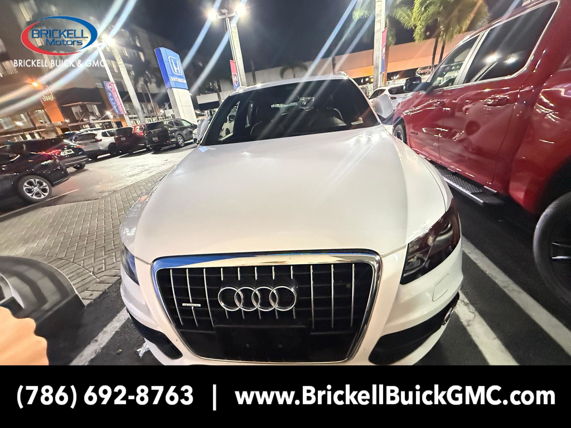 2012 Audi Q5 3.2 quattro Premium Plus SUV / Crossover All-Wheel Drive 6-Speed Automatic