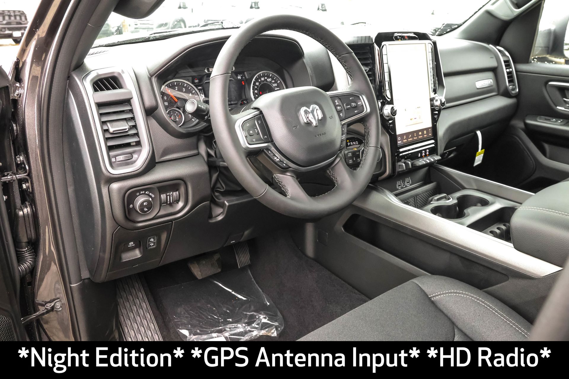 2026 RAM 1500 - Image 4