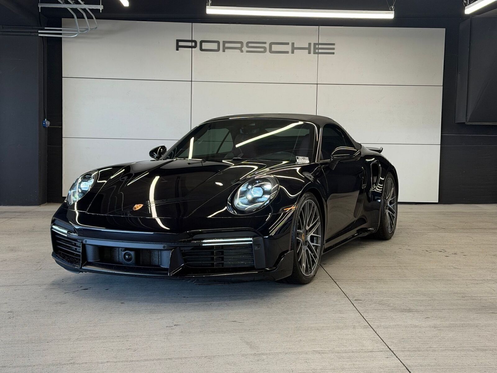 2021 Porsche 911 Turbo S Cabriolet AWD