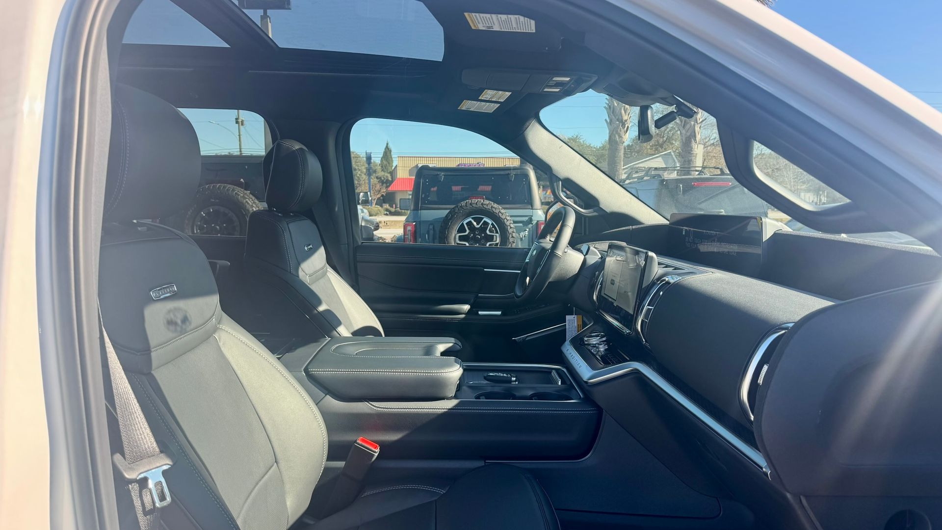 2025 Ford Expedition Platinum White at Walterboro Ford