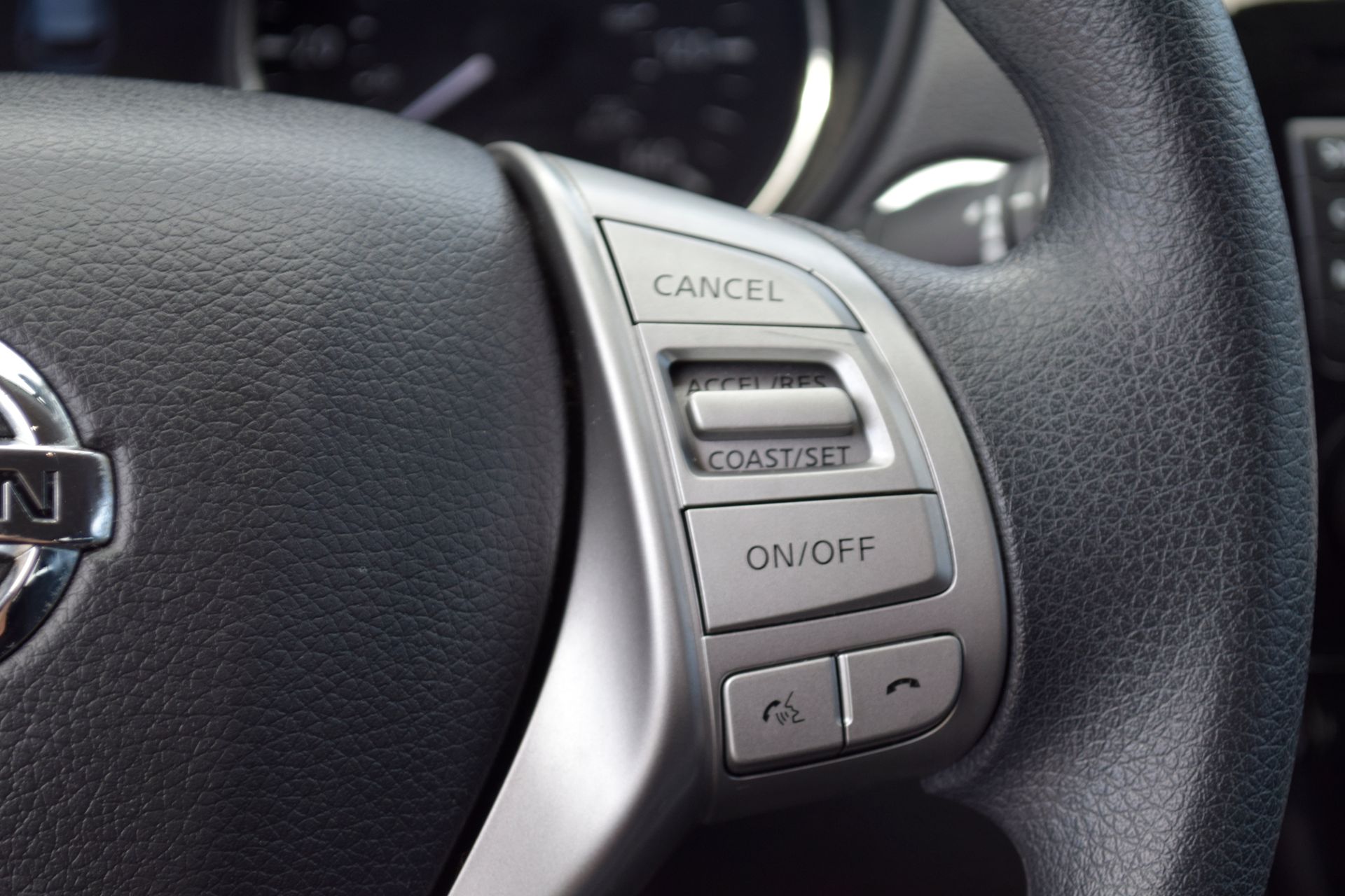 2016 Nissan Rogue SV Silver at Ultimate Motorsports