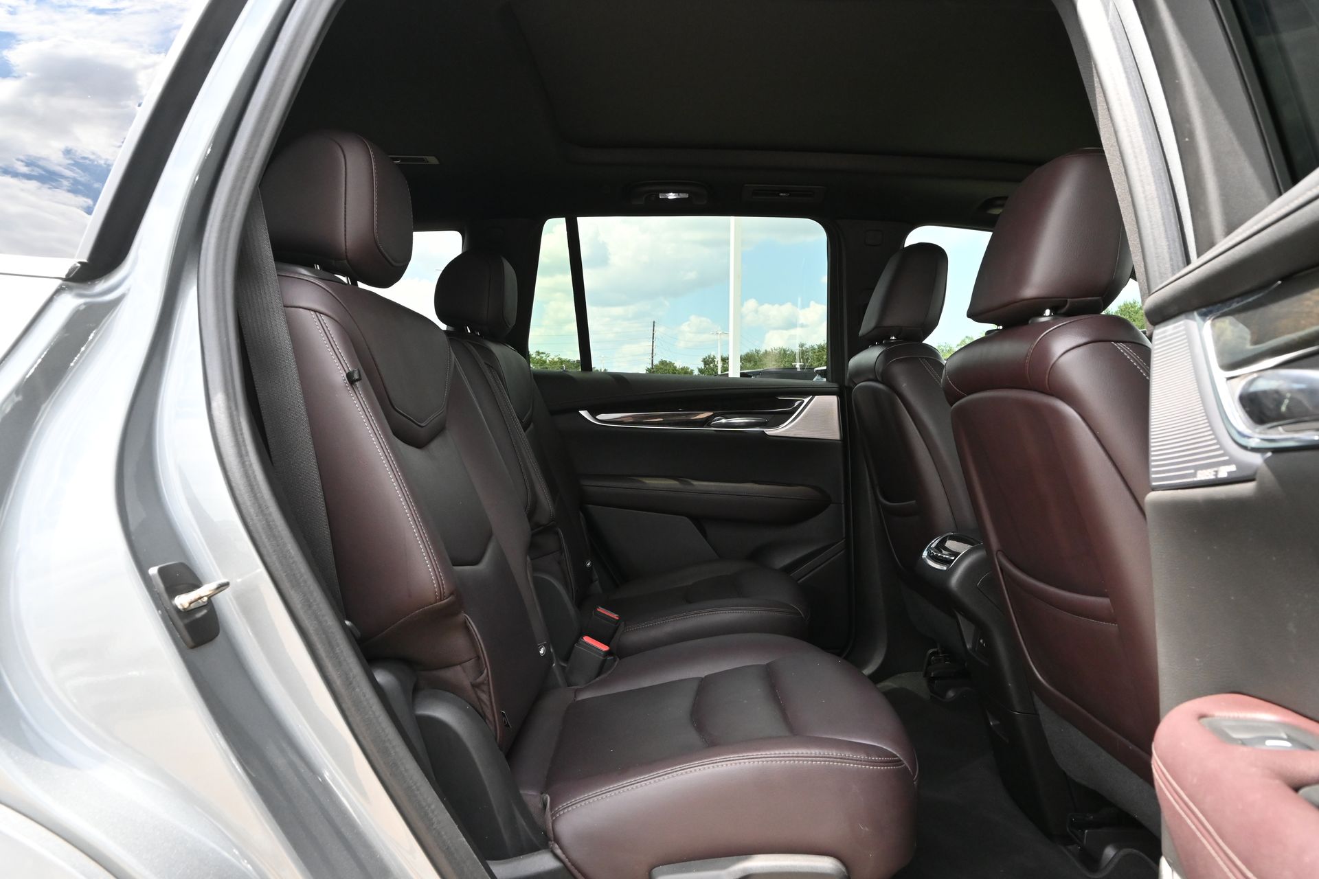 2023 Cadillac XT6 Premium Luxury Silver at Bayway Cadillac of The Woodlands