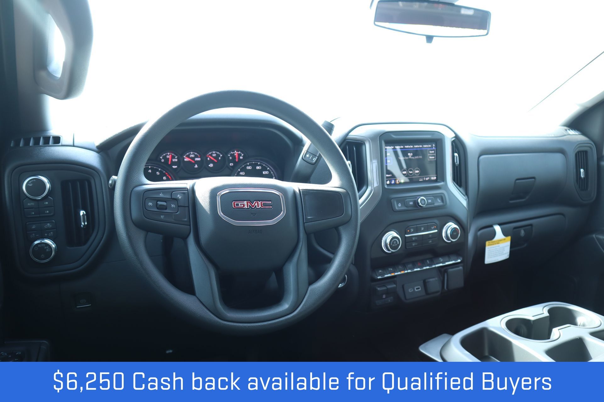 View vehicle photo 2