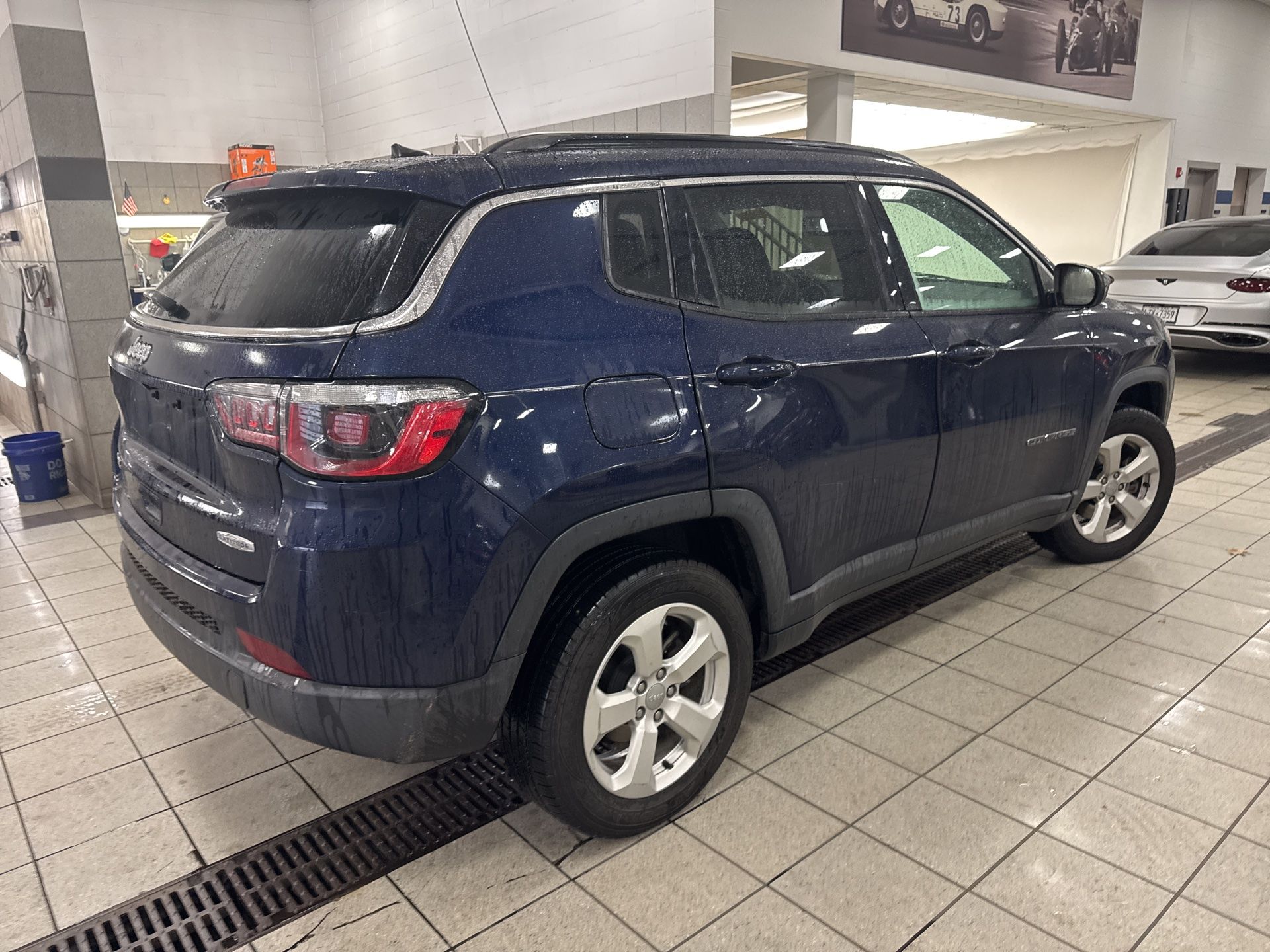 Used 2018 Jeep Compass Latitude with VIN 3C4NJDBB6JT366557 for sale in Edison, NJ