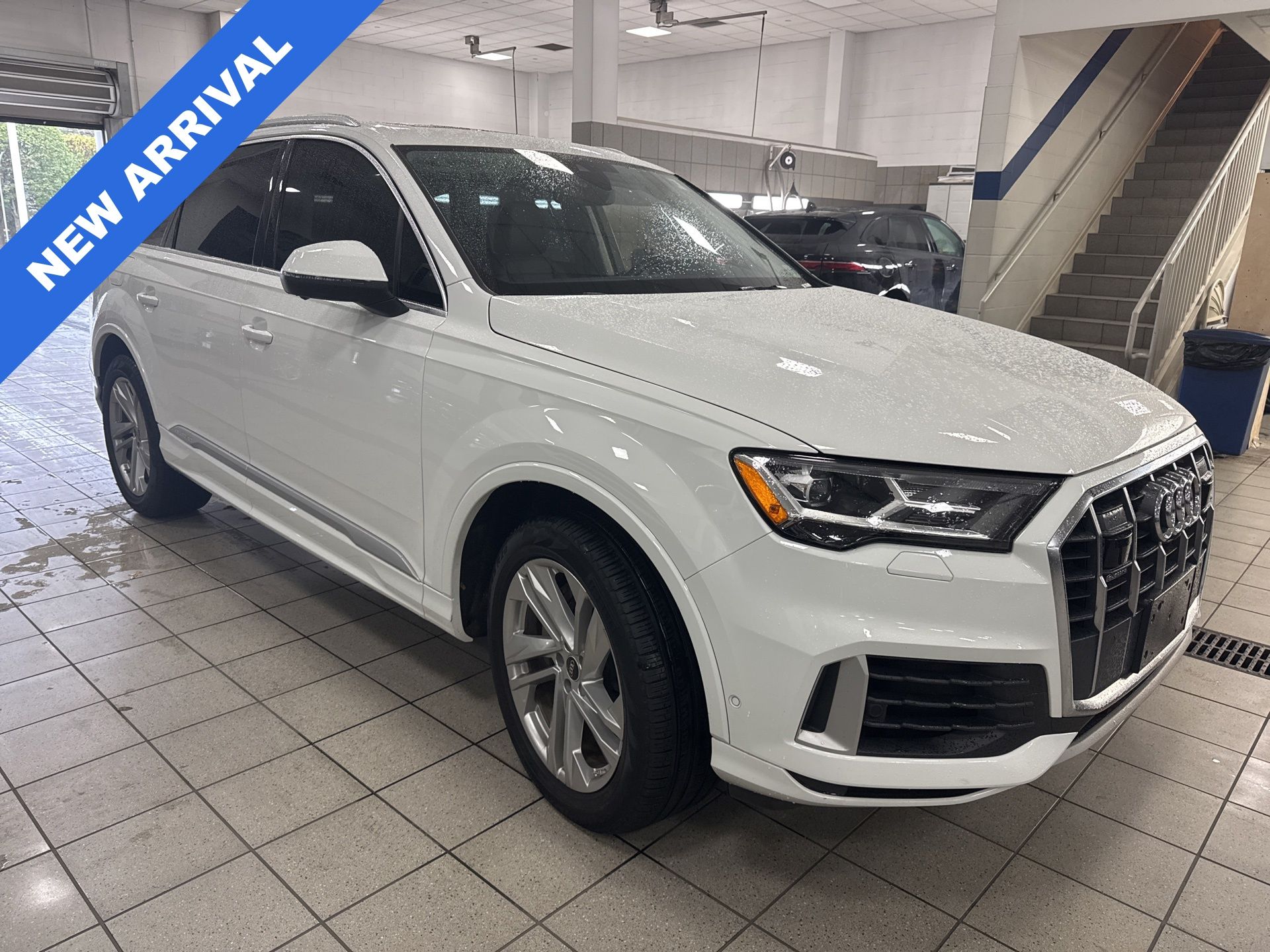 2022 Audi Q7 55 Premium Plus