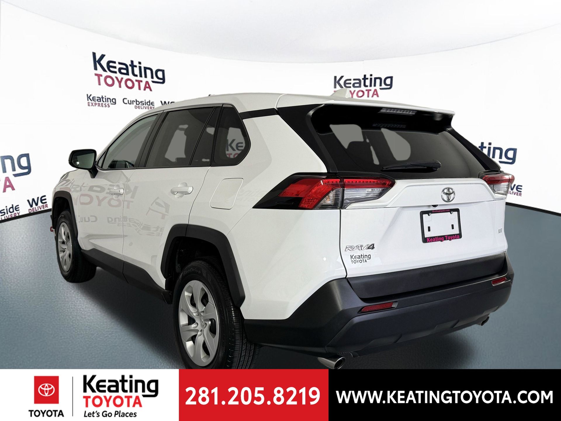 View vehicle photo 7