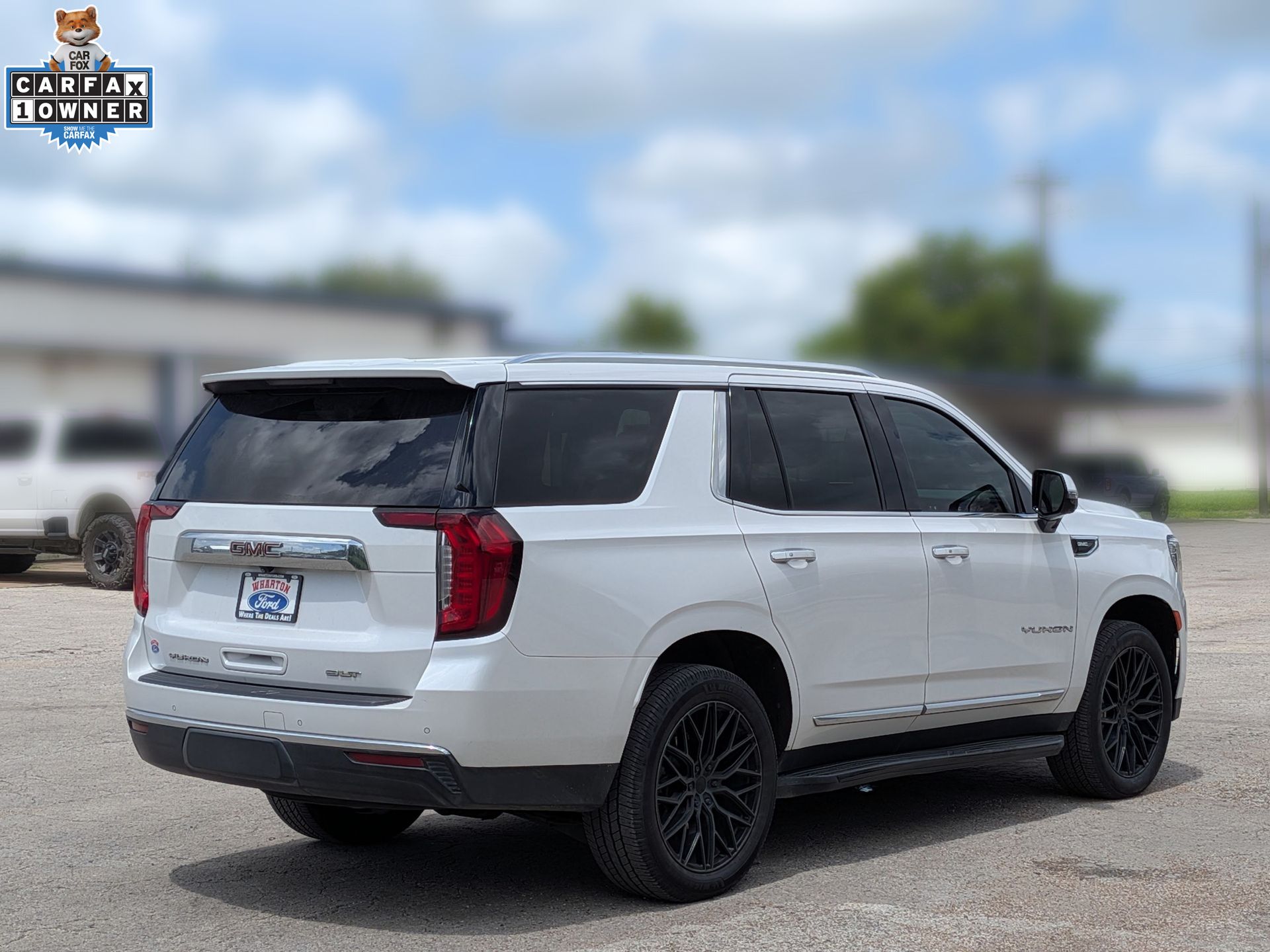 2022 GMC Yukon SLT - 5