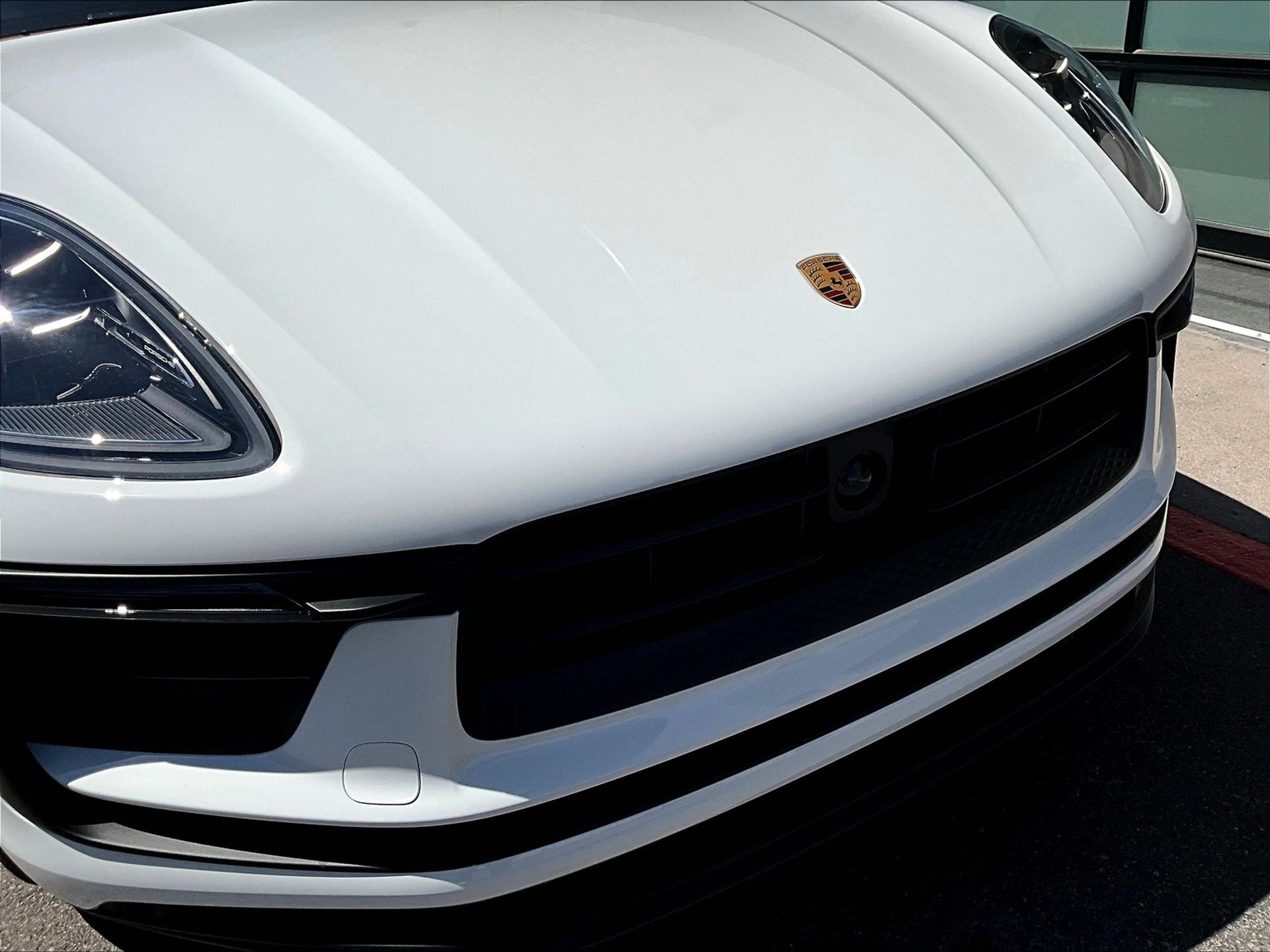 2025 Macan picture #22