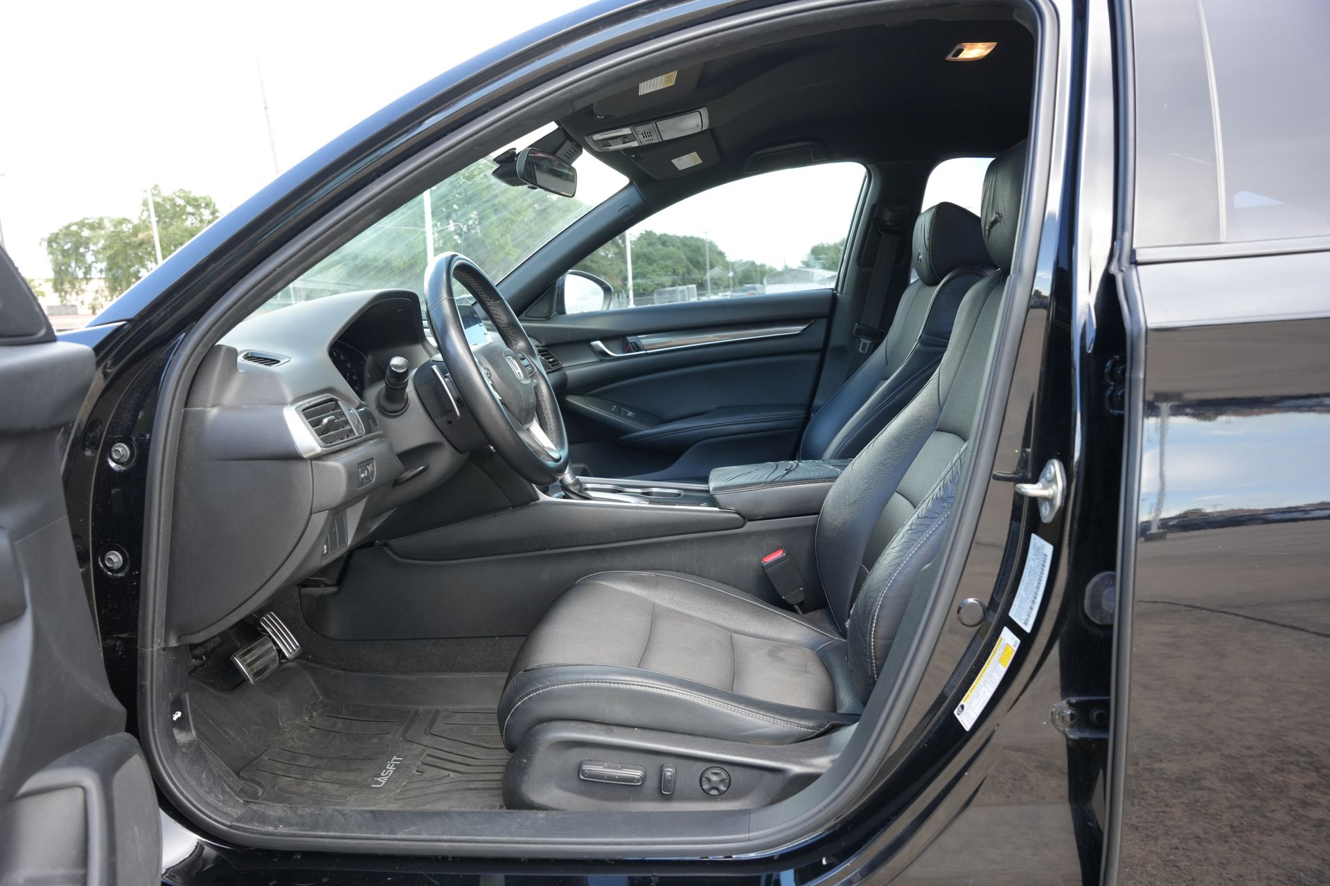 2018 Honda Accord Sport Black at Community Honda