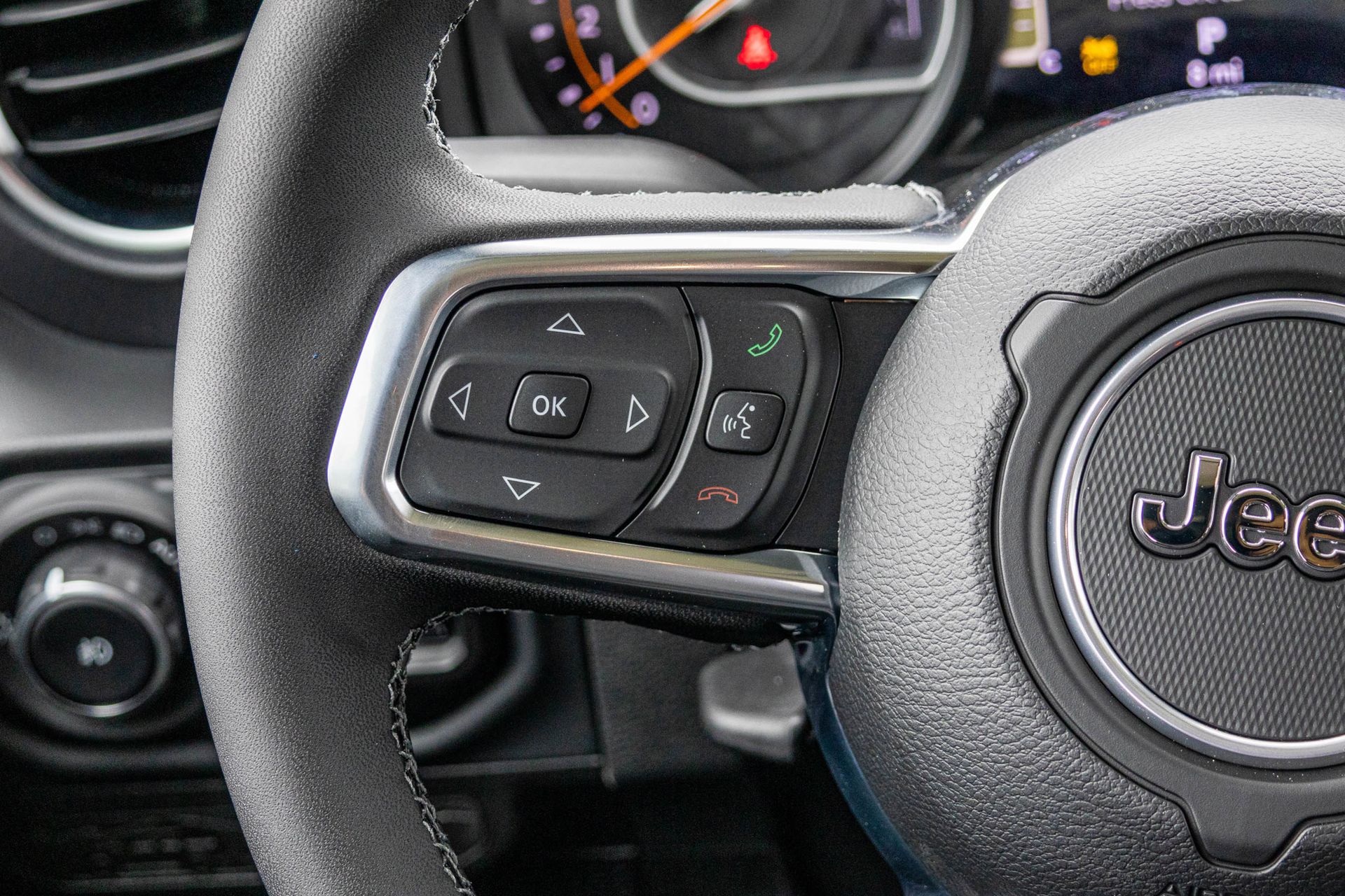 2025 JEEP WRANGLER - Image 33