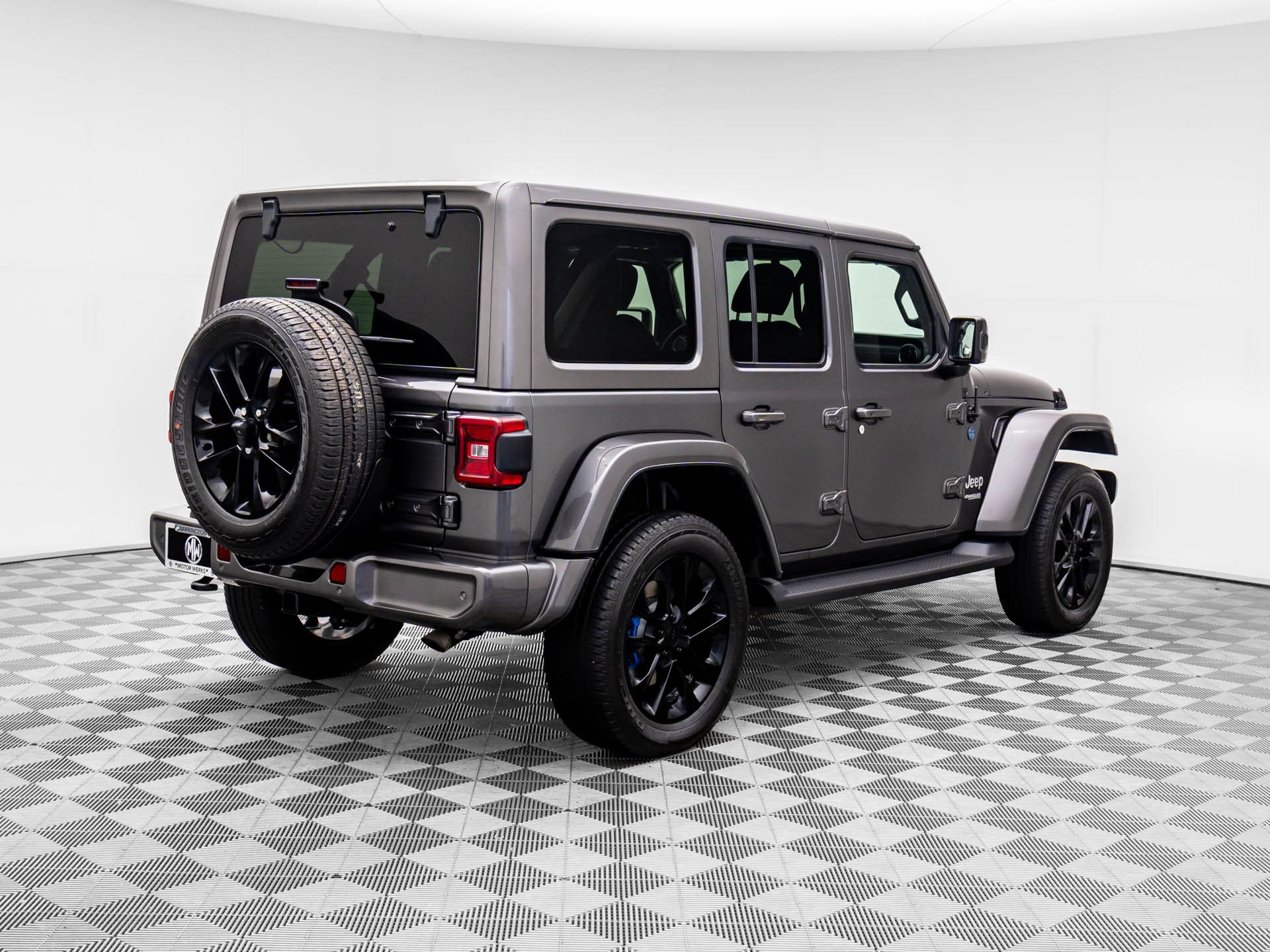 2021 Jeep Wrangler Unlimited Sahara High Altitude photo
