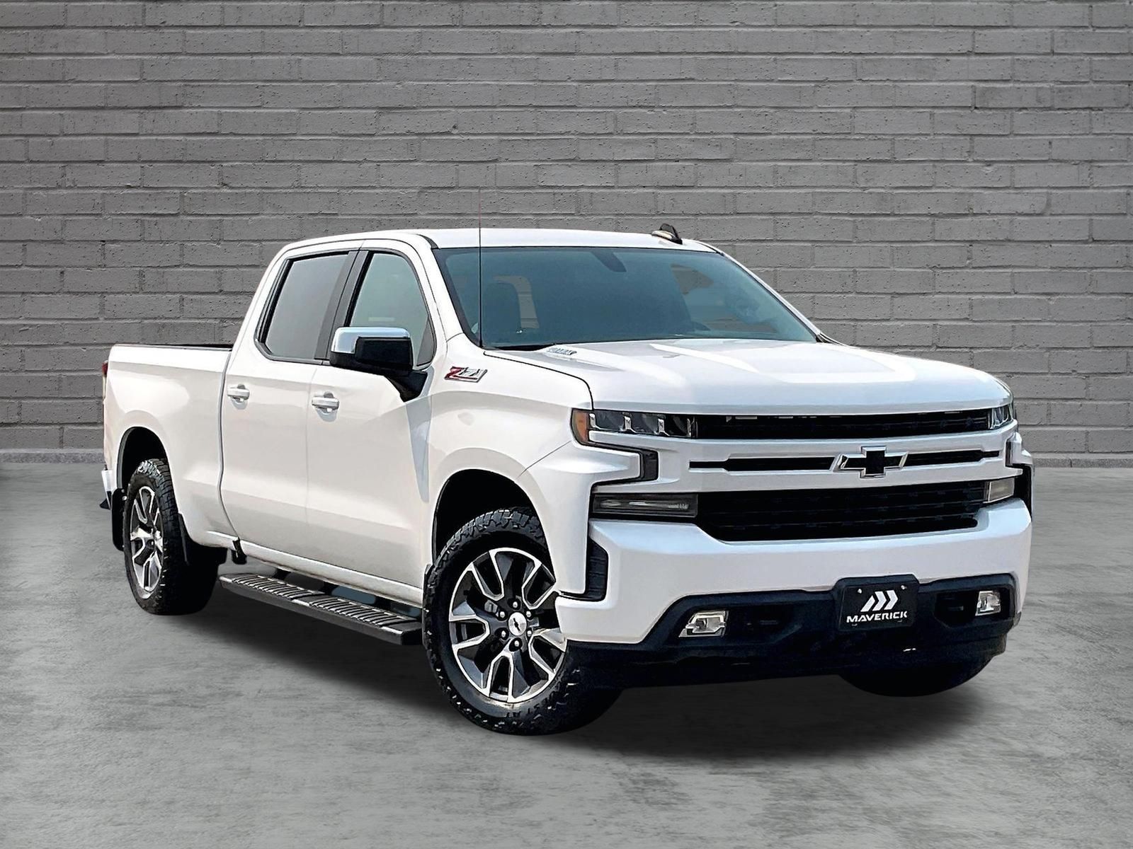 White (Iridescent Pearl Tricoat) 2020 Chevrolet Silverado 1500 Pickup Truck Four-Wheel Drive Automatic