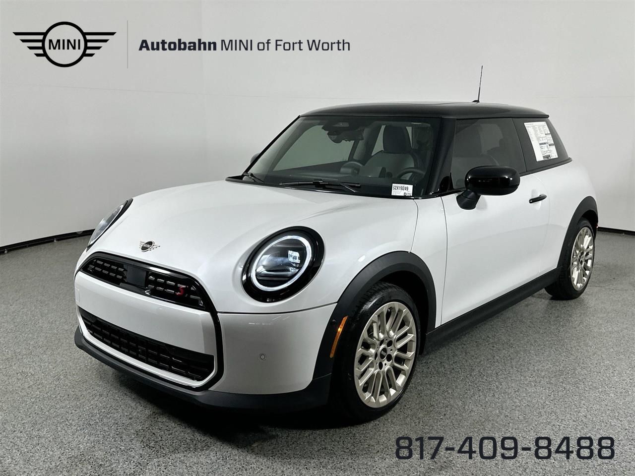 2025 MINI Cooper S Signature Trim 2-door Hatchback