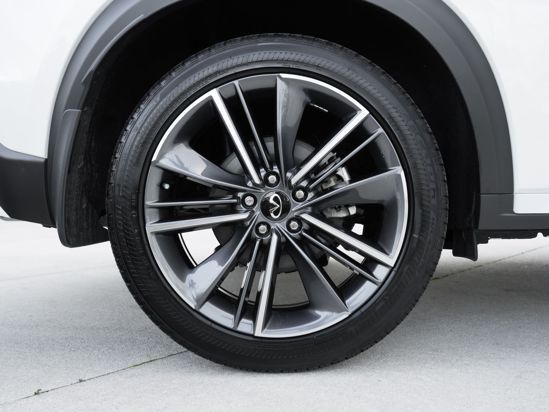 used 2025 INFINITI QX55 car, priced at $37,500