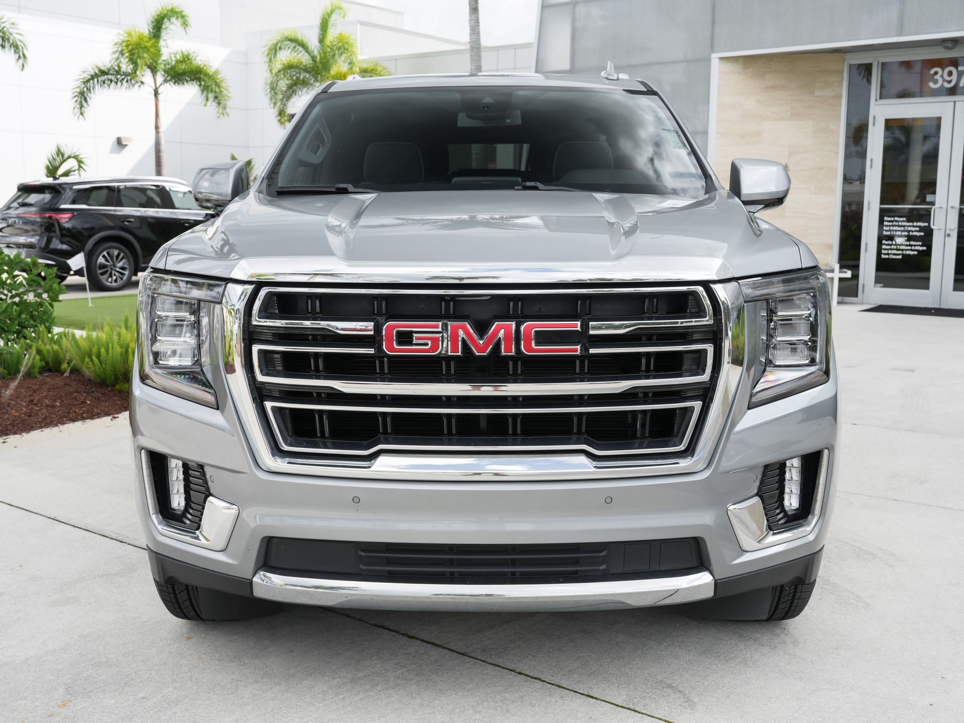 used 2024 GMC Yukon XL car, priced at $49,900
