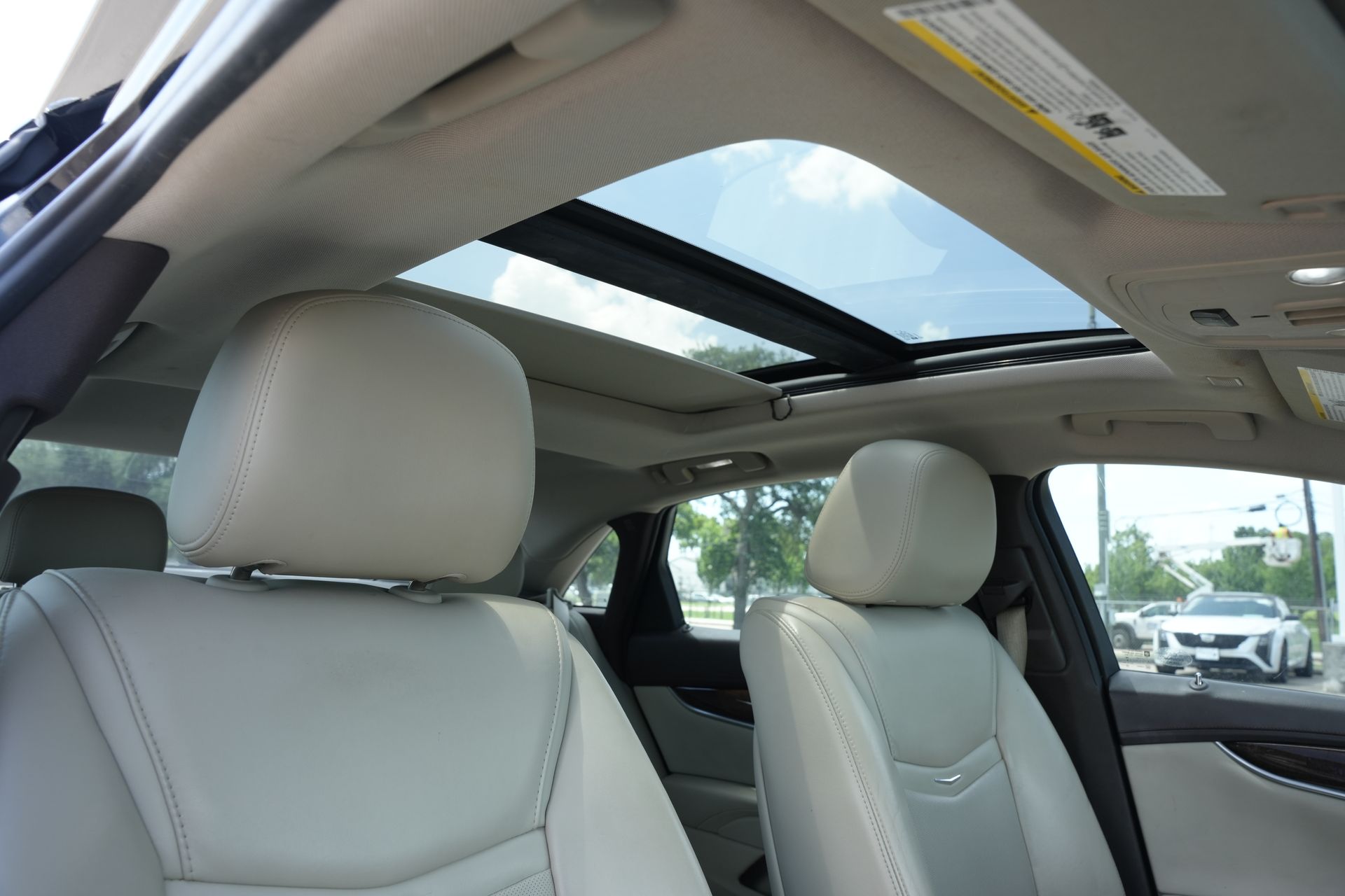 2016 Cadillac XTS Luxury Black at Tom Peacock Cadillac