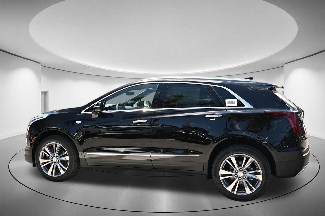 2024 Cadillac XT5 Premium Luxury 2