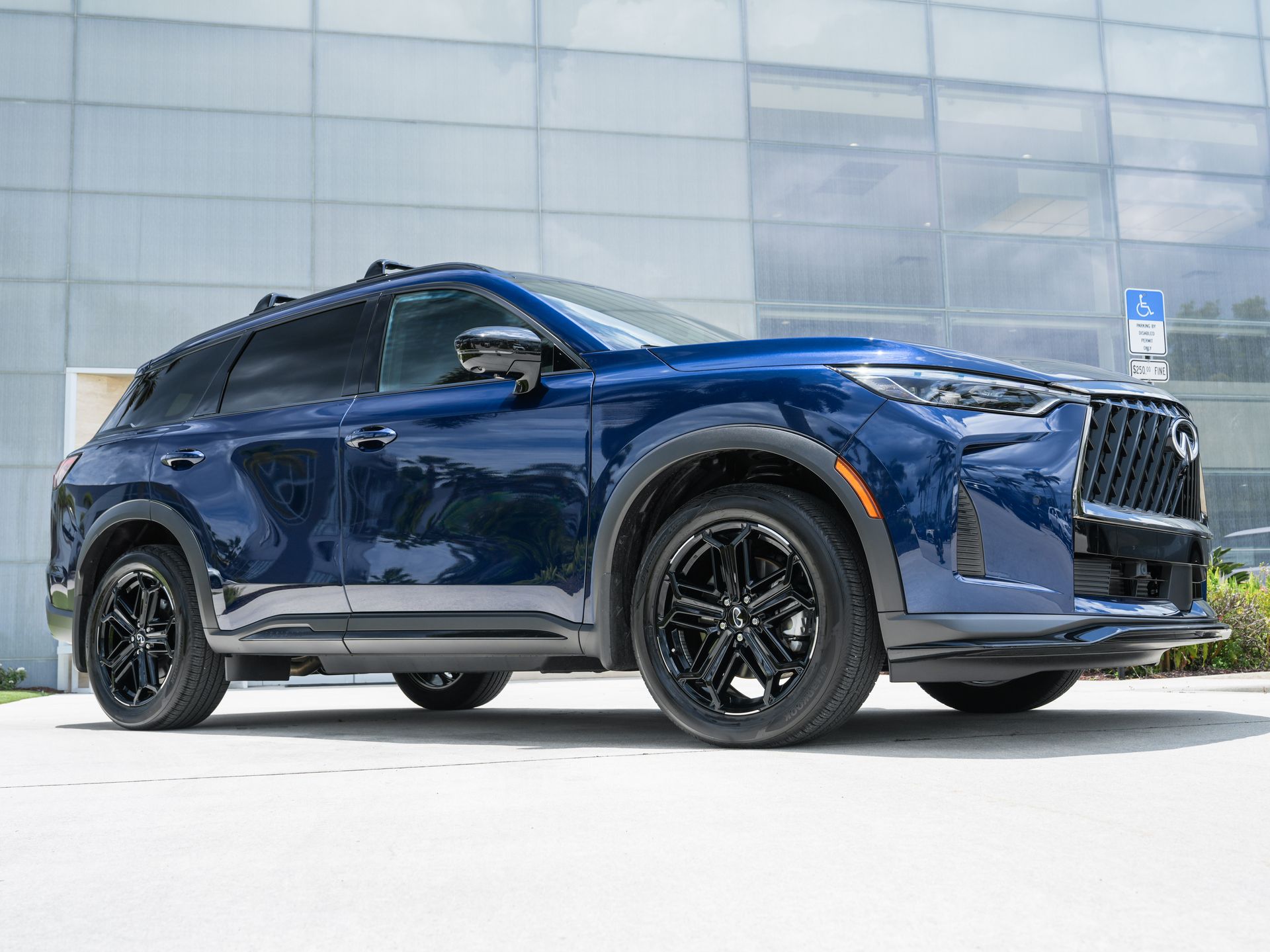 2026 INFINITI QX60 SPORT