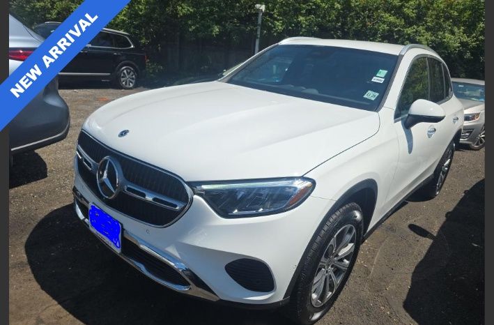 2025 Mercedes-Benz GLC GLC 300