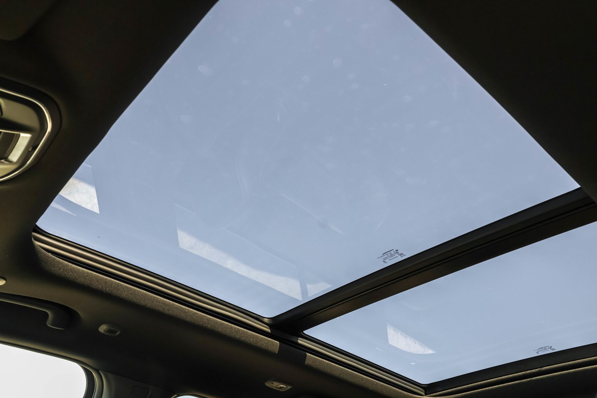 2025 JEEP GRAND CHEROKEE - Image 6