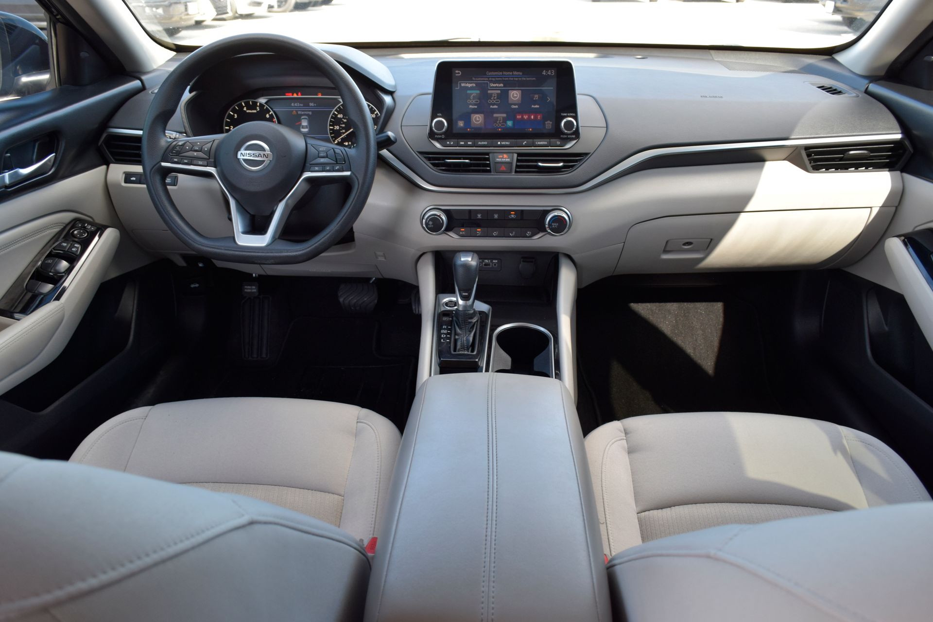 2021 Nissan Altima 2.5 SV Black at AutoSavvy Houston Southwest