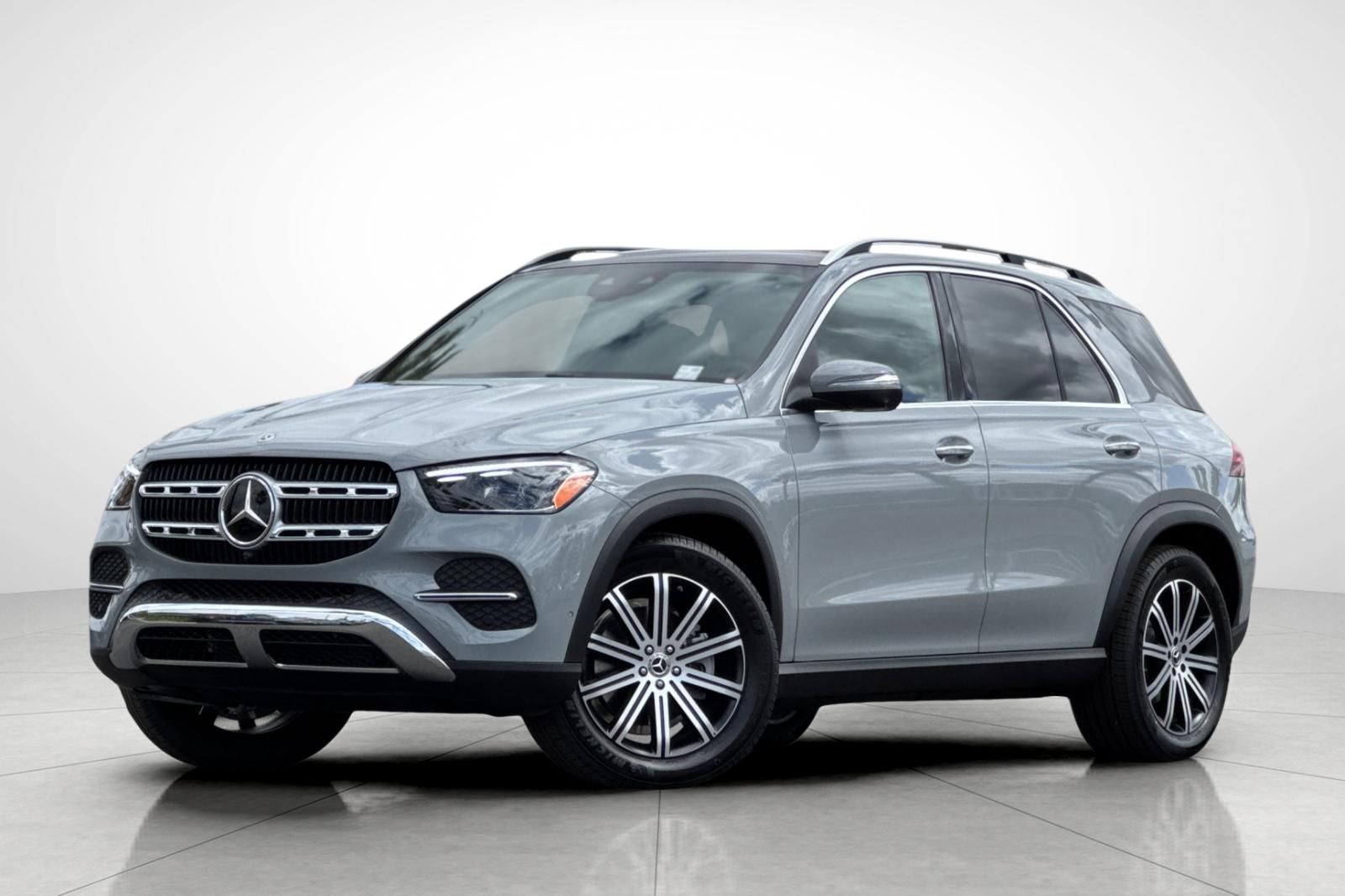 Gray (MANUFAKTUR Alpine Grey) 2026 Mercedes-Benz GLE SUV / Crossover Rear-Wheel Drive 9-Speed Automatic