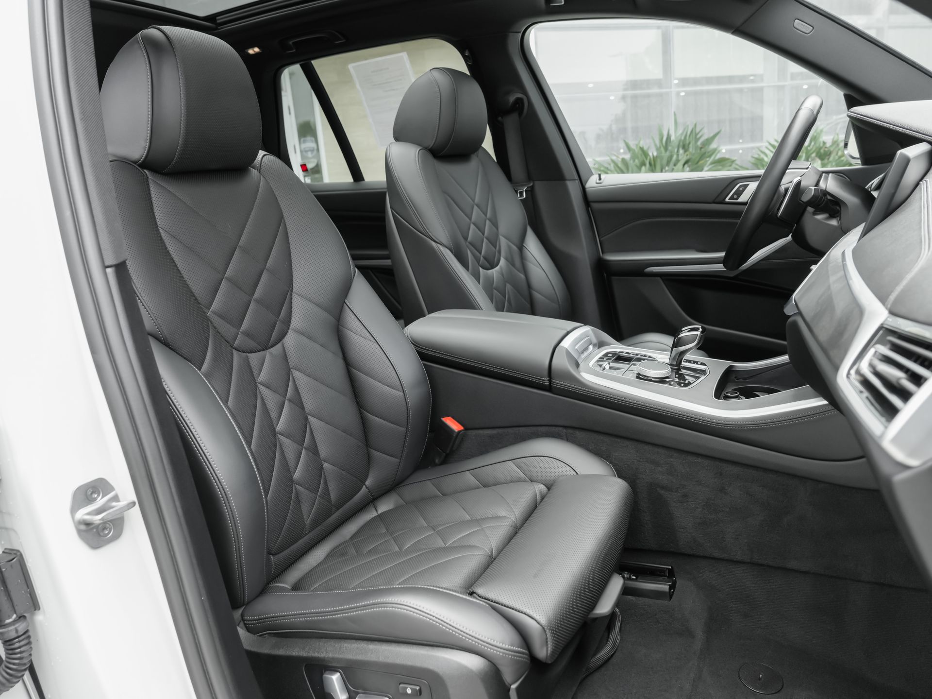2023 BMW X5 45e - Photo 41