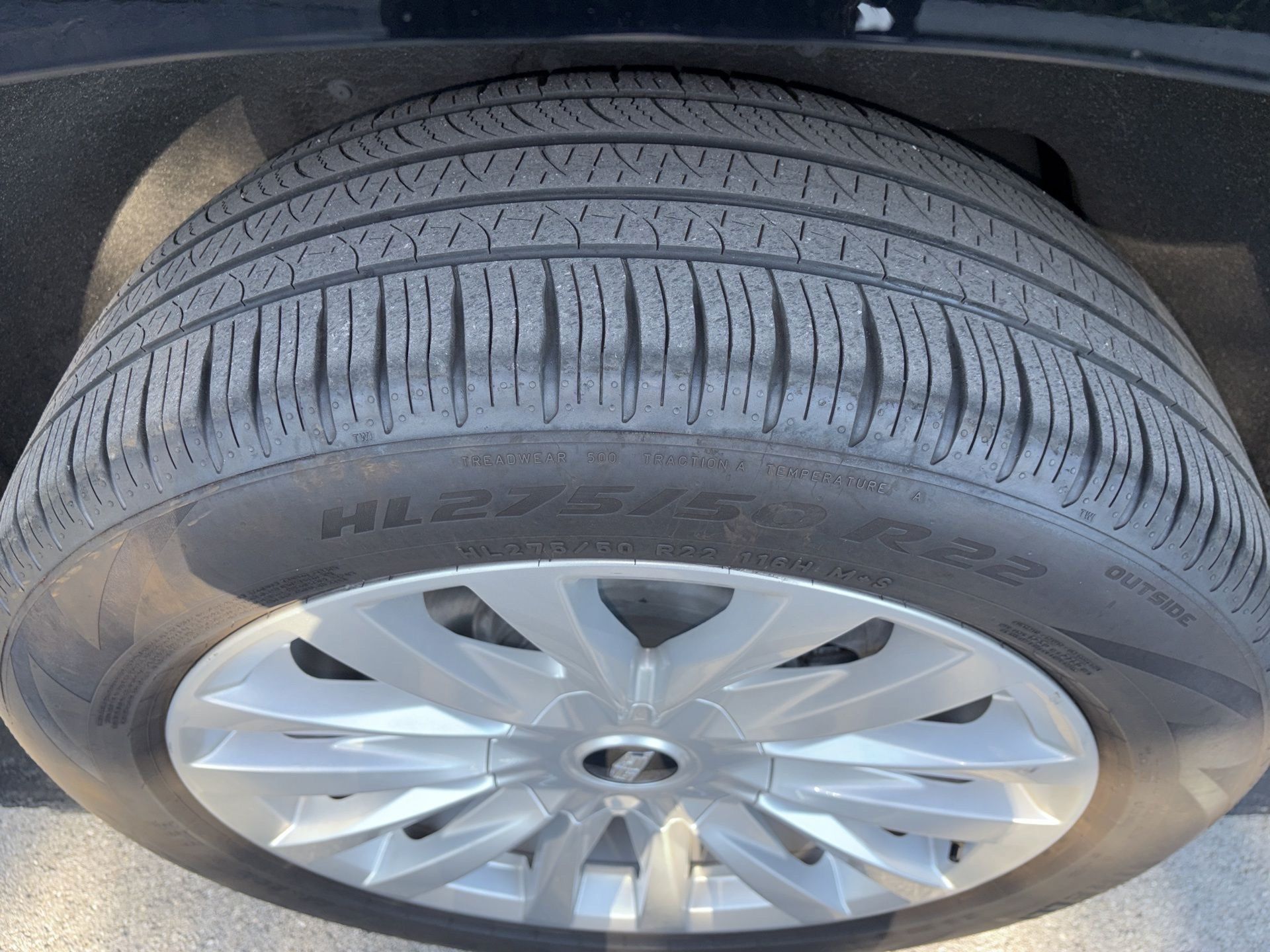 View vehicle photo 6