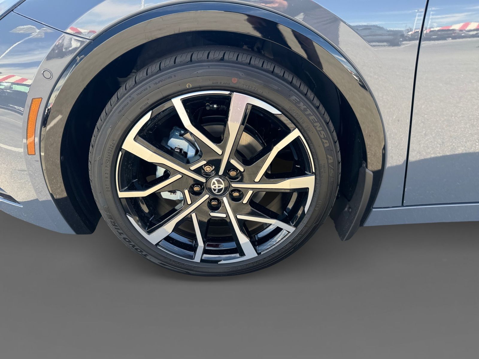 New 2027 Toyota Prius Plug-in Hybrid Sedan