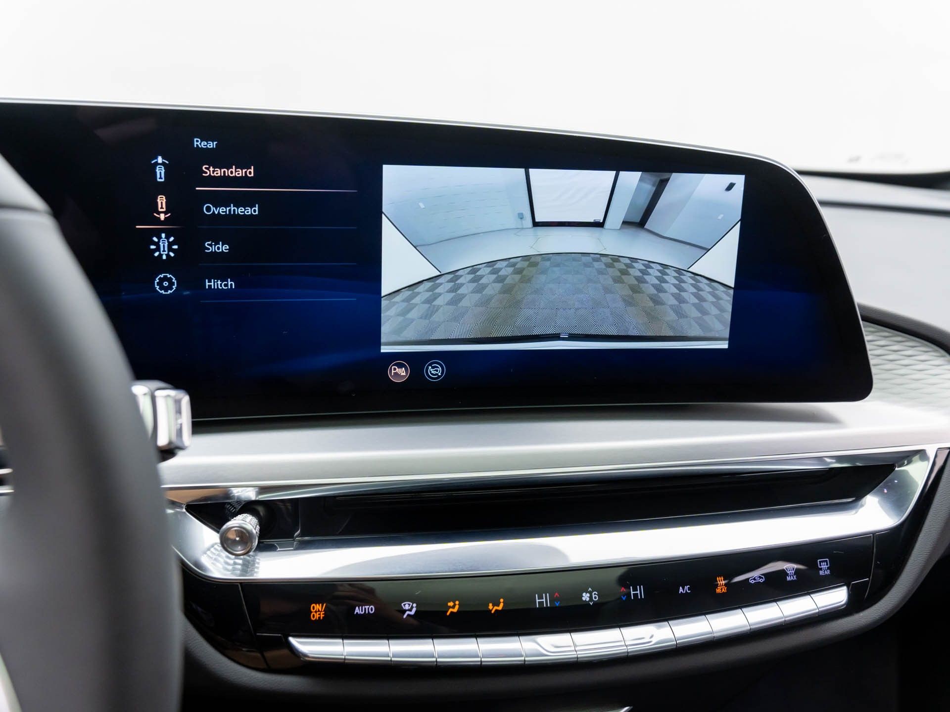 2025 Cadillac LYRIQ Luxury photo