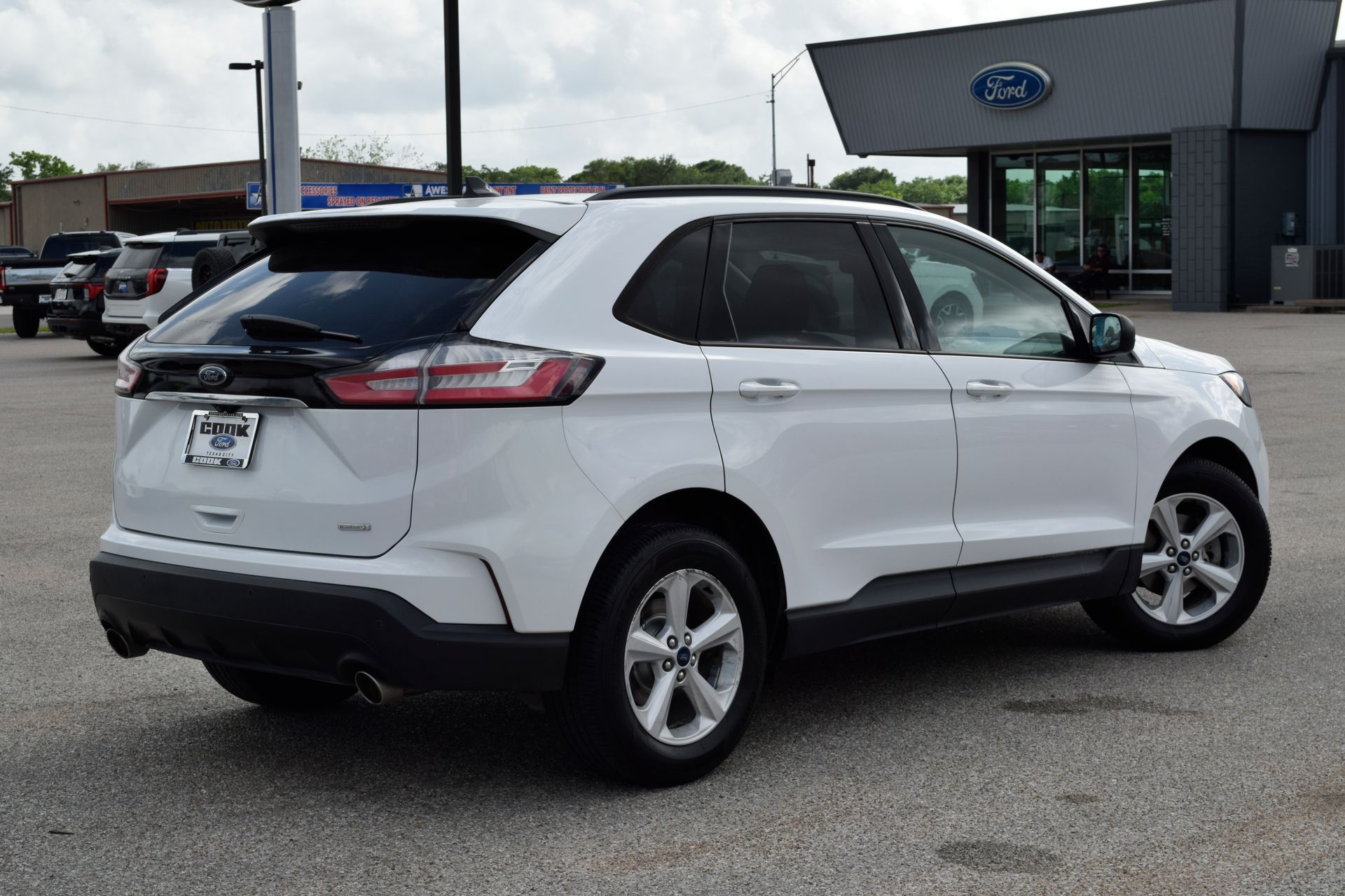 2020 Ford Edge SE - 5