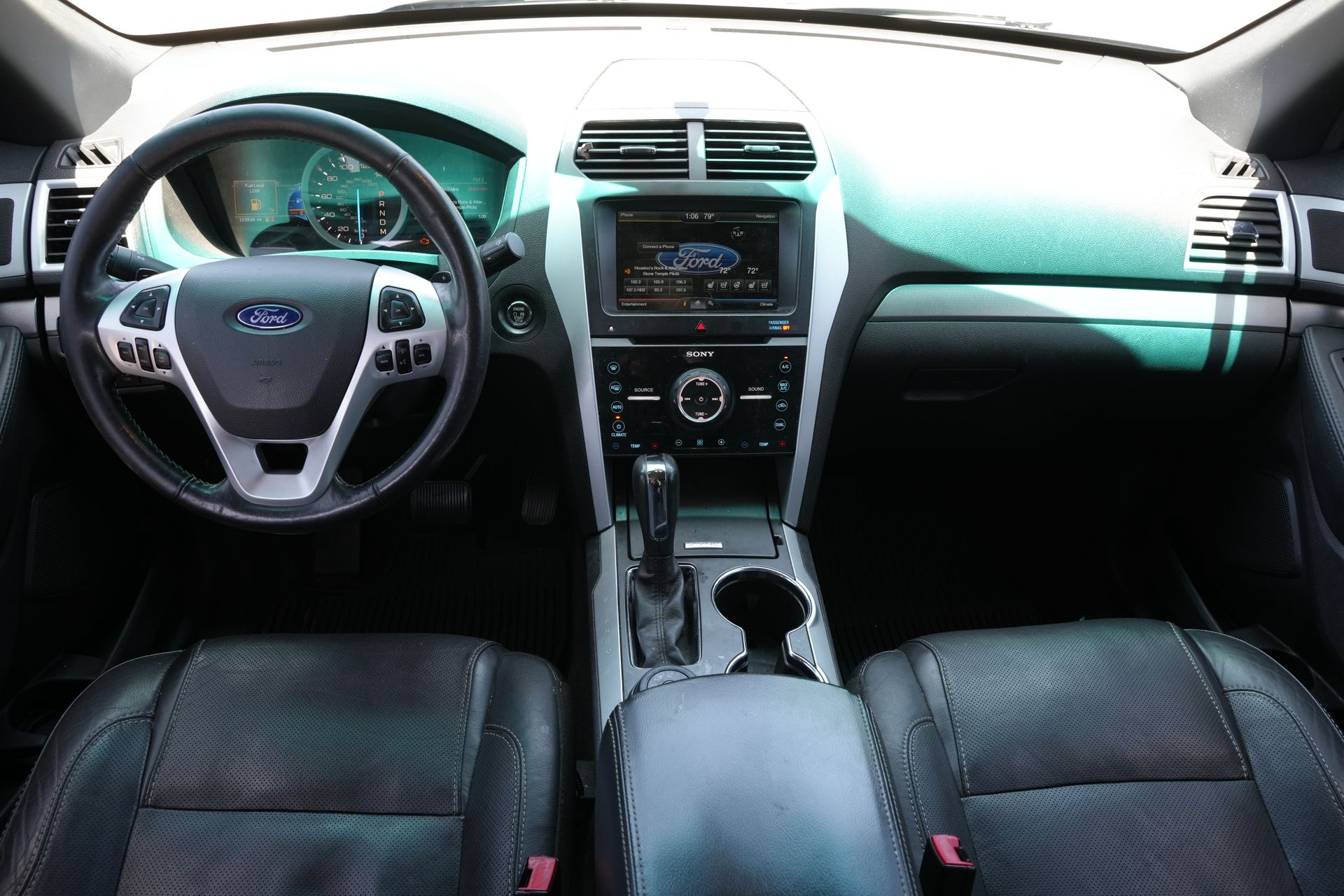 2015 Ford Explorer Sport White at Ultimate Motorsports