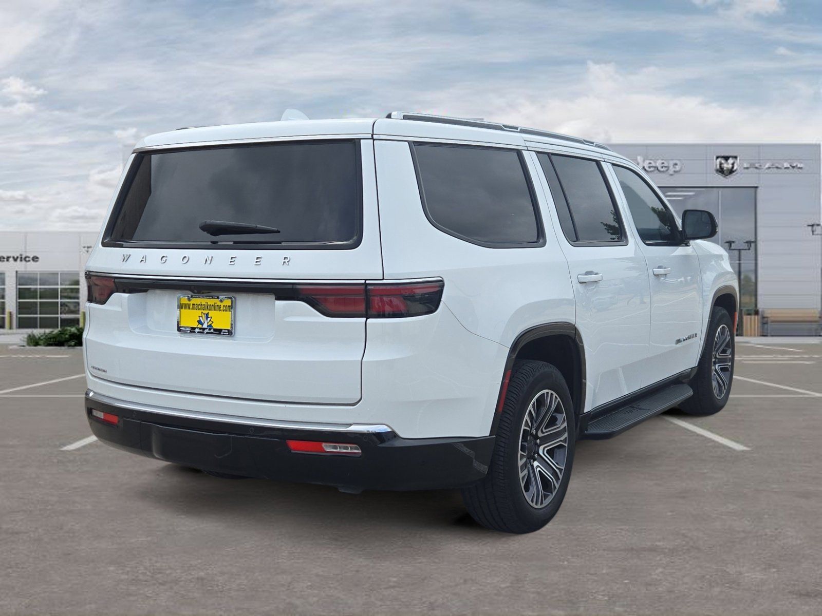 View vehicle photo 5