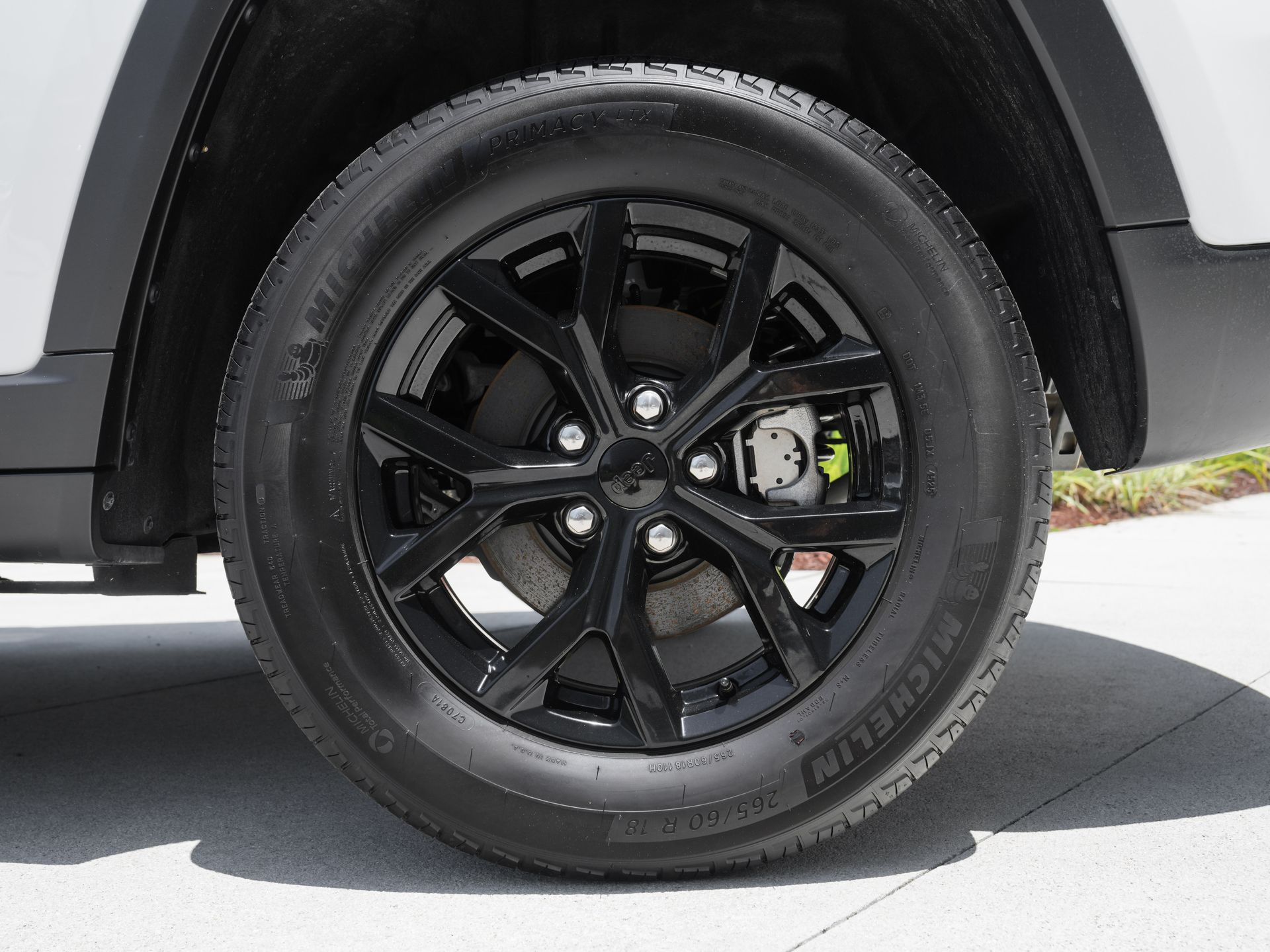 used 2025 Jeep Grand Cherokee car, priced at $34,000