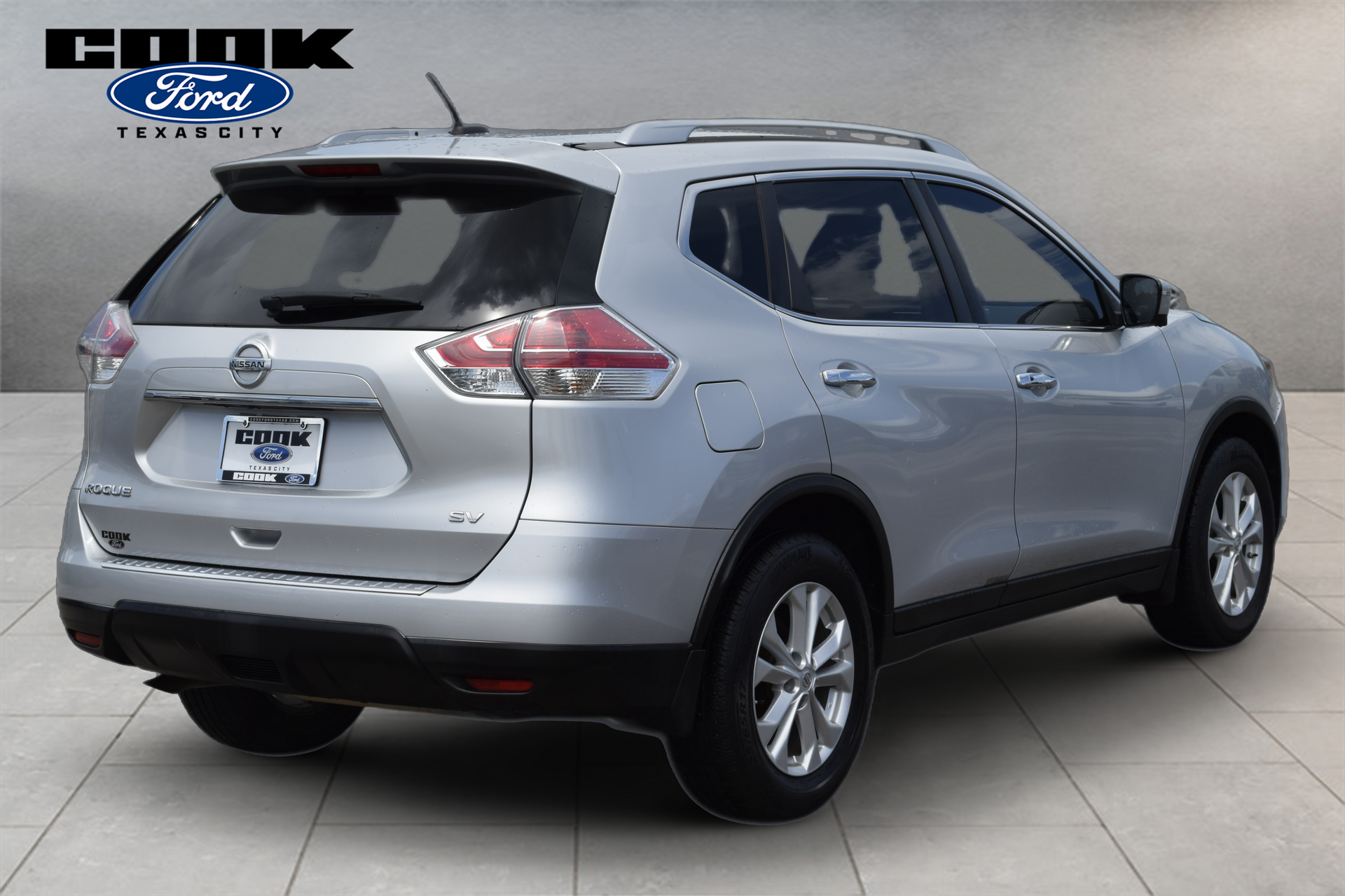 2016 Nissan Rogue SV Silver at Ultimate Motorsports
