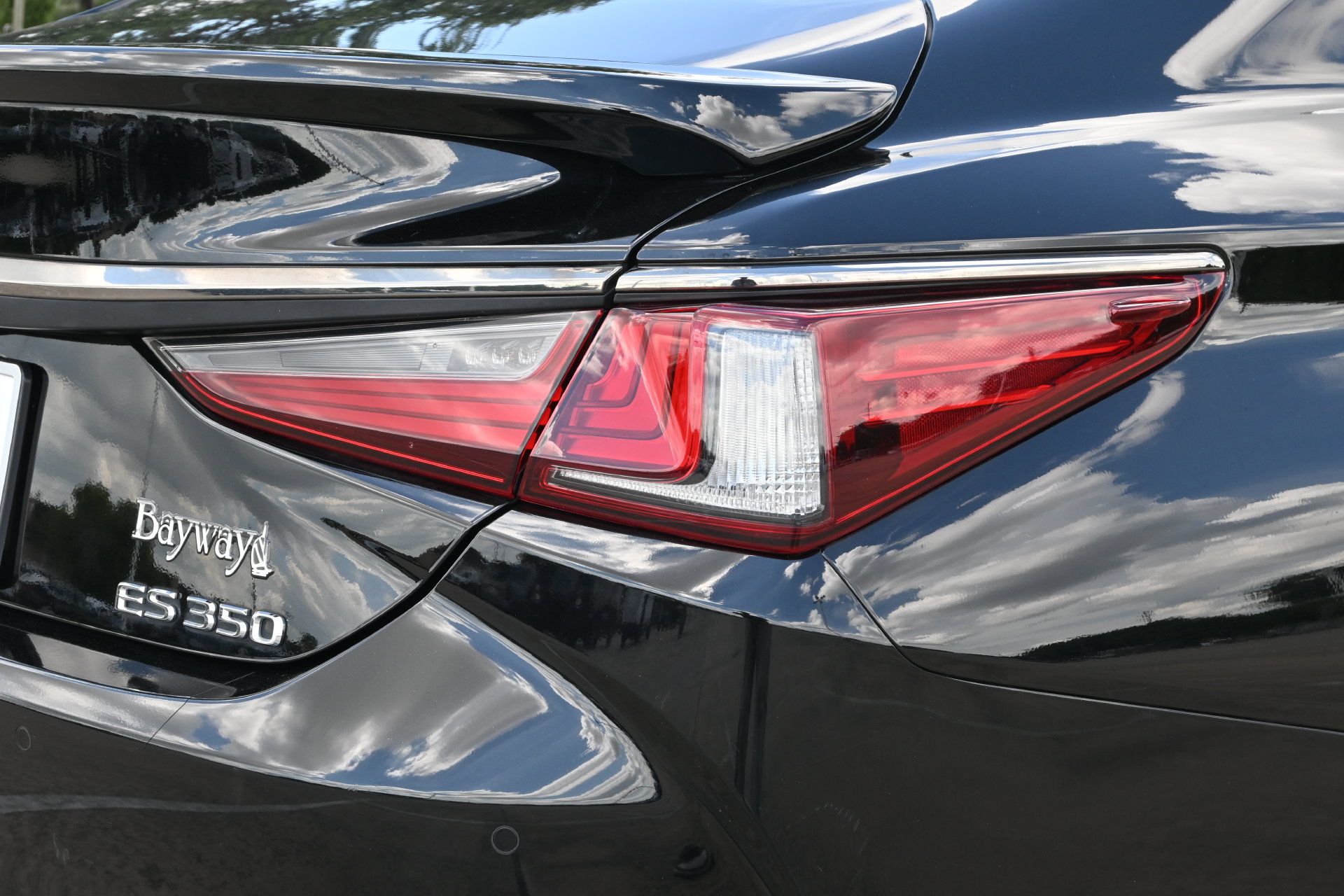 2022 Lexus ES 350 F Sport Black at Westside Lexus